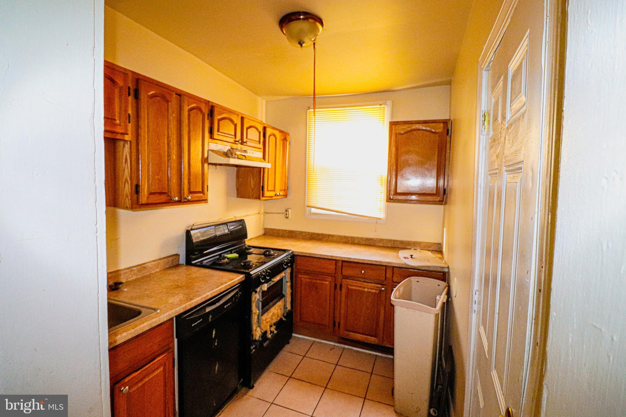 WEST FOREST PARK - Residential