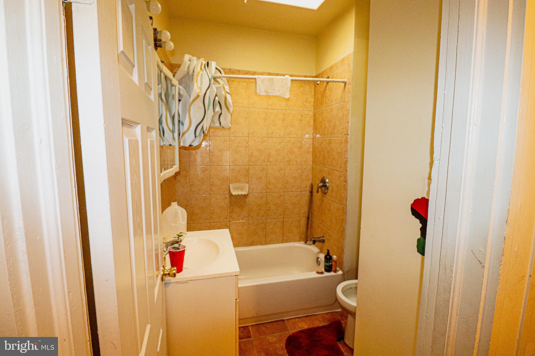 WEST FOREST PARK - Residential