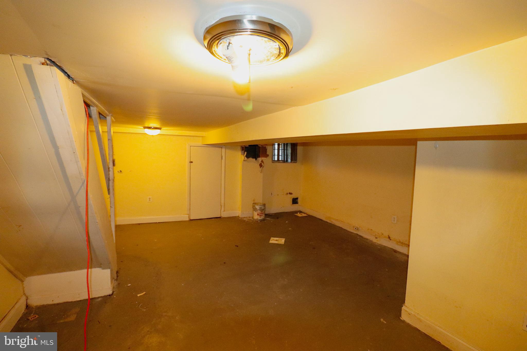 WEST FOREST PARK - Residential