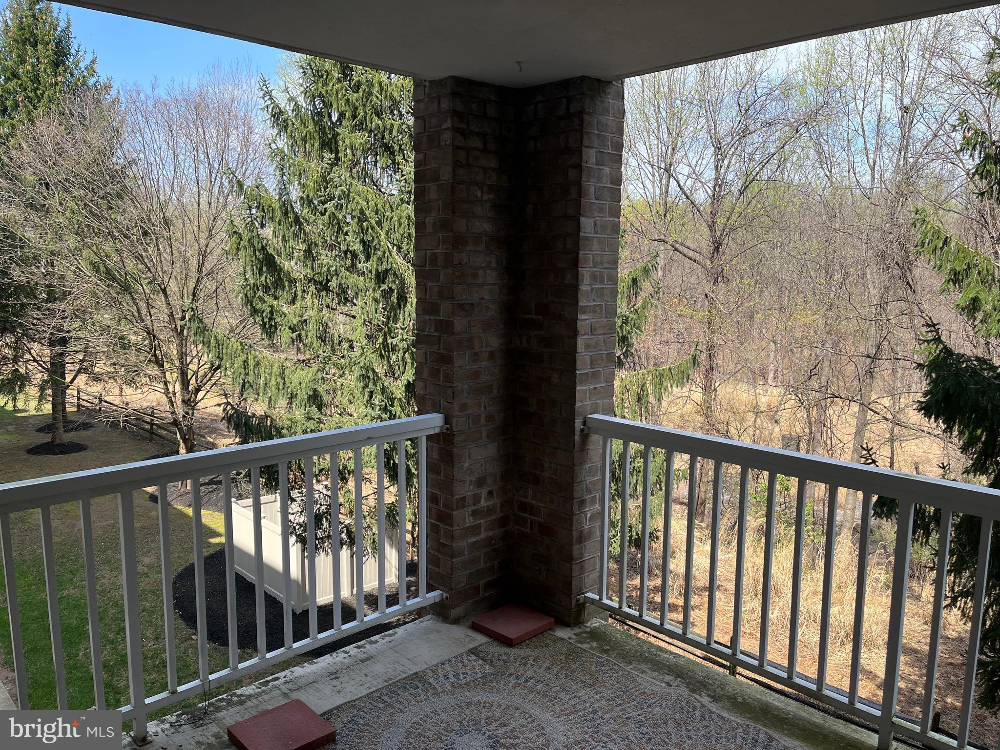 BELMONT FOREST - Residential