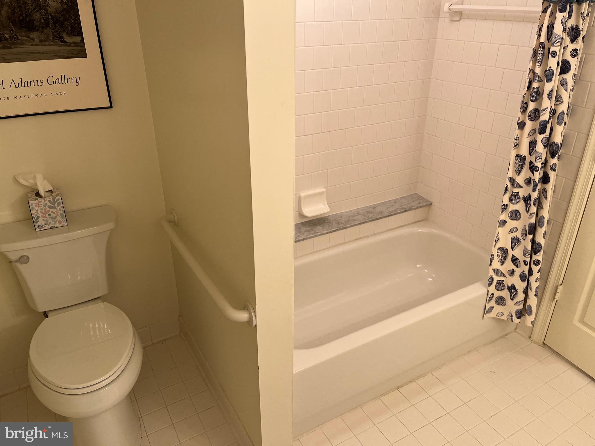 BELMONT FOREST - Residential