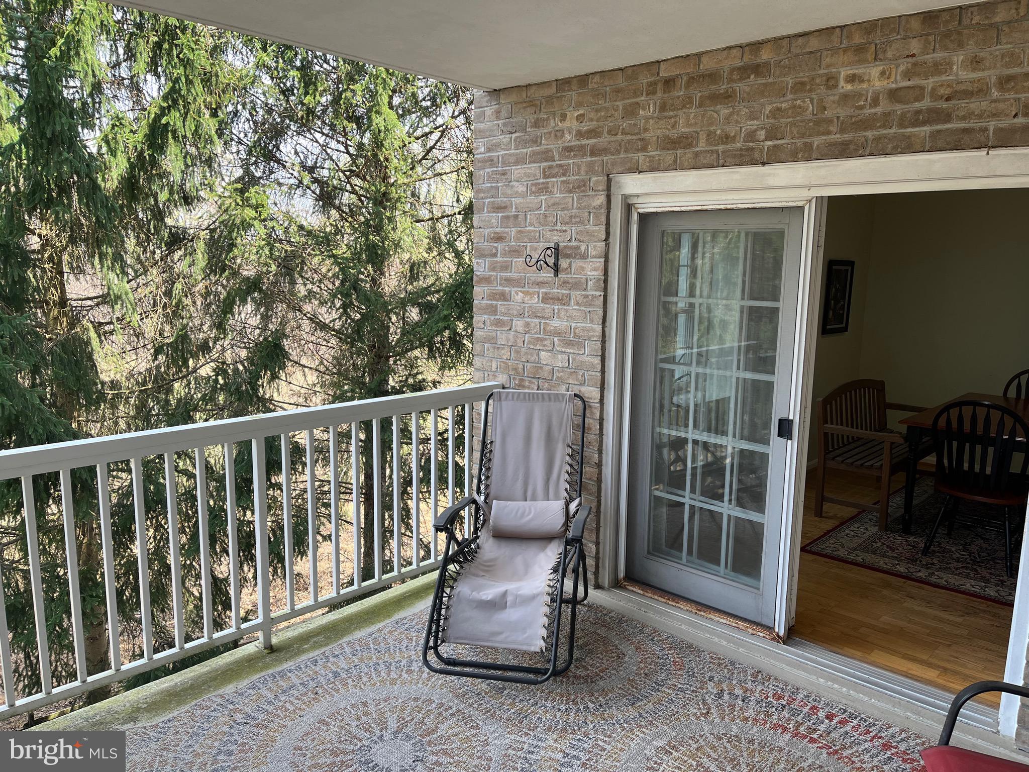 BELMONT FOREST - Residential