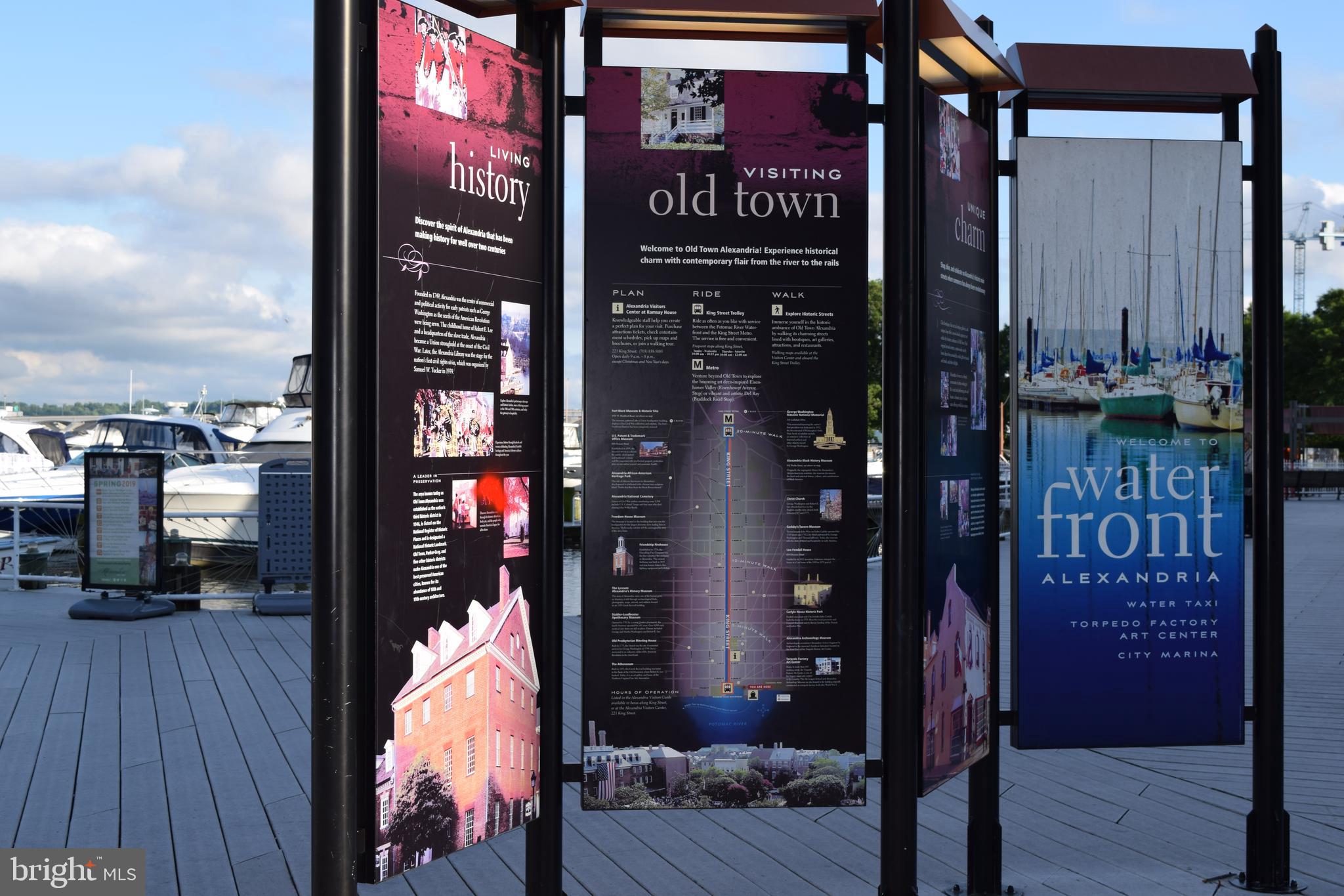 OLD TOWN ALEXANDRIA - Residential