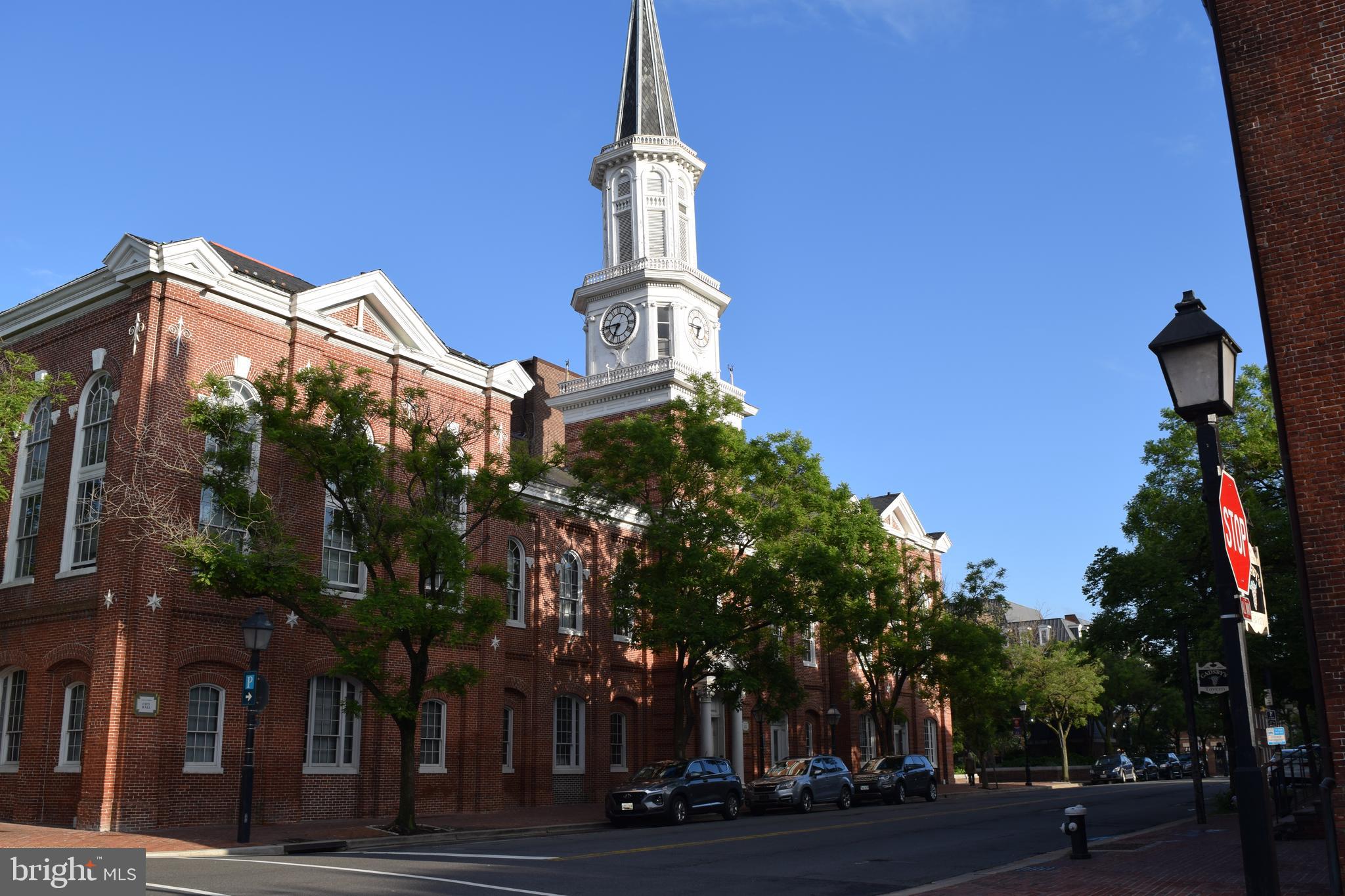 OLD TOWN ALEXANDRIA - Residential