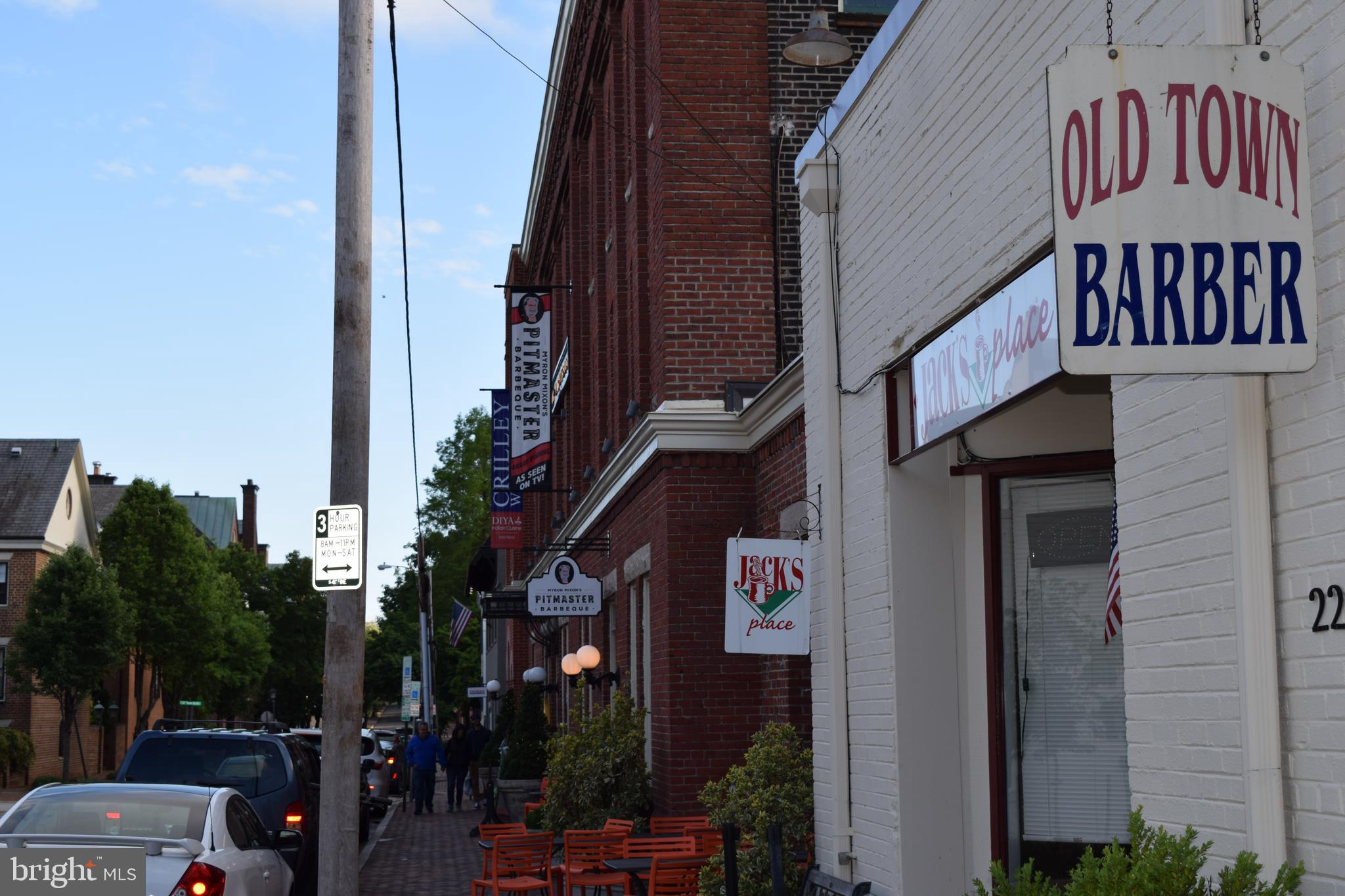 OLD TOWN ALEXANDRIA - Residential