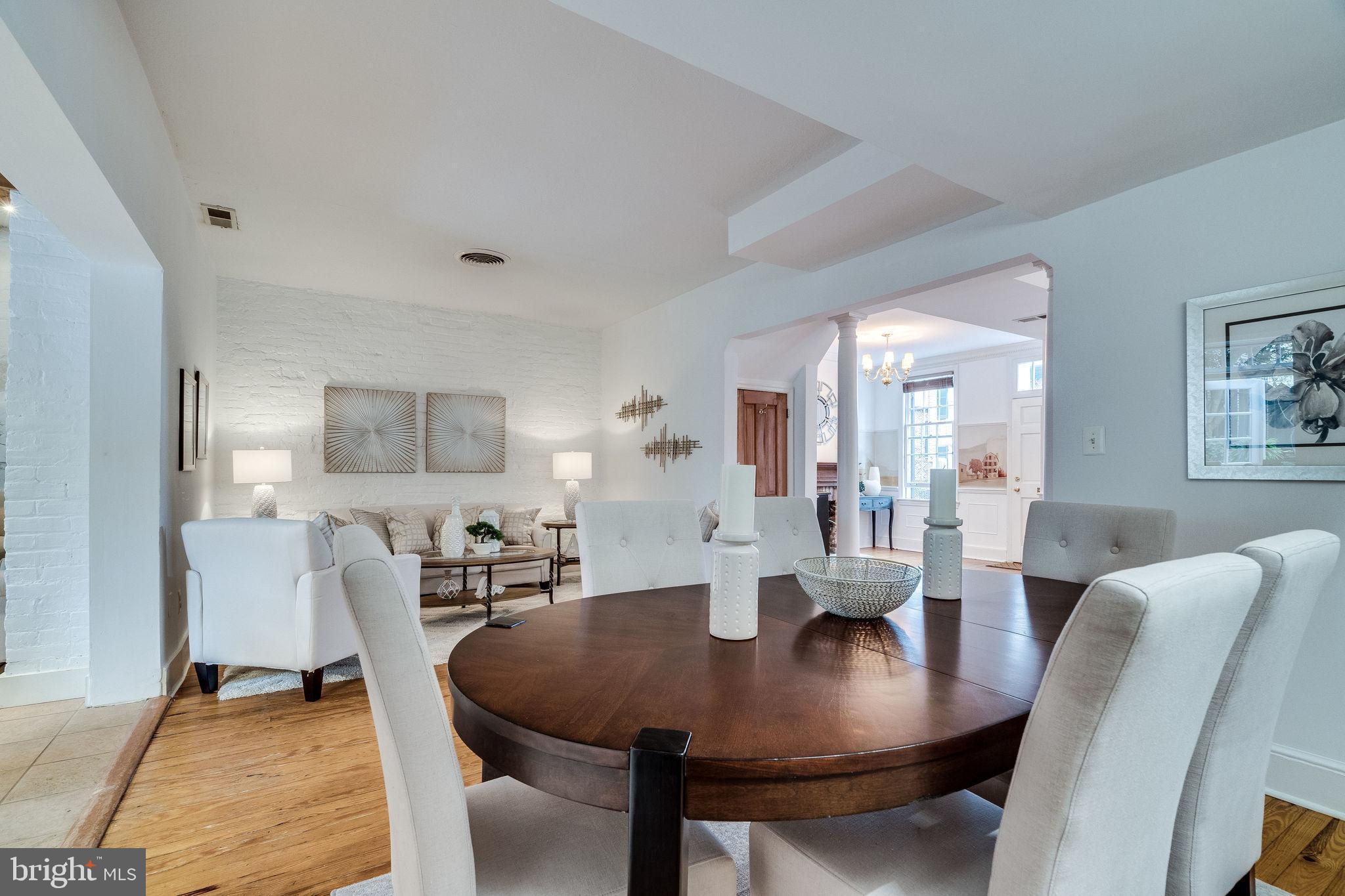 OLD TOWN ALEXANDRIA - Residential