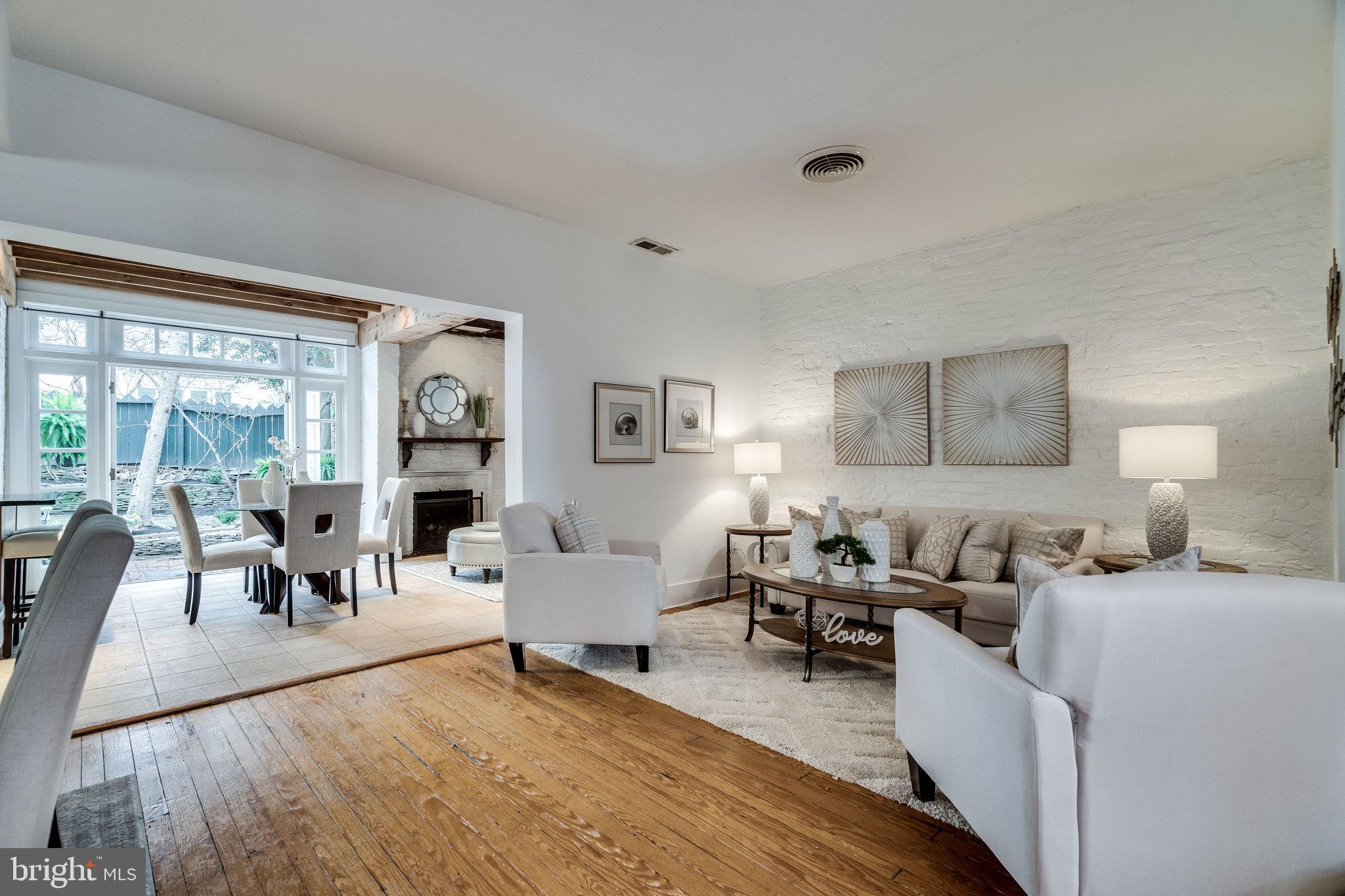 OLD TOWN ALEXANDRIA - Residential