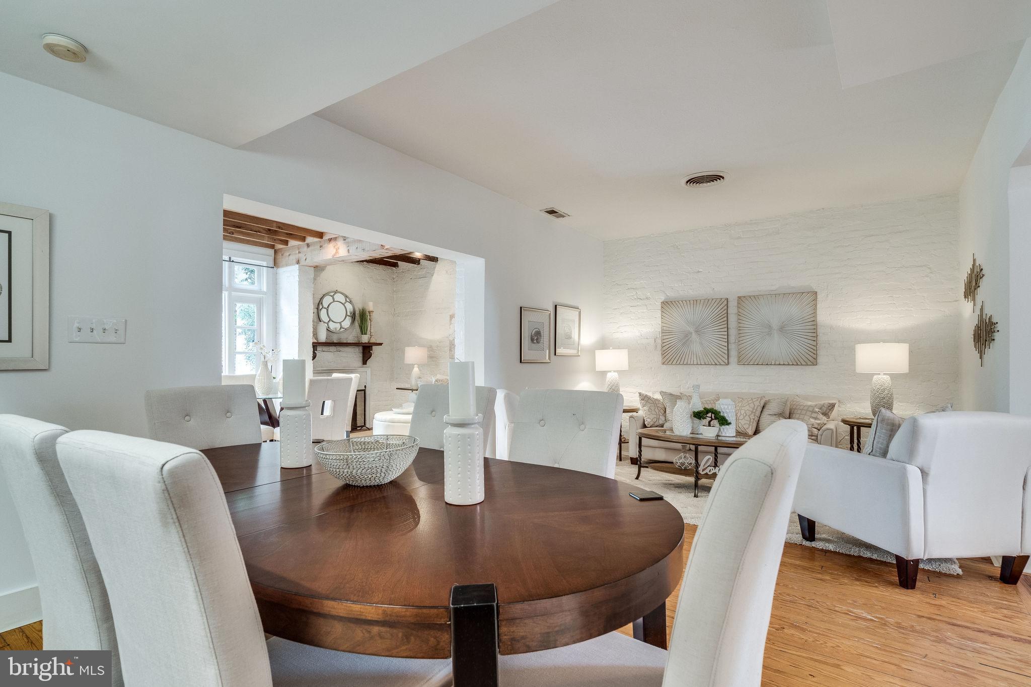 OLD TOWN ALEXANDRIA - Residential