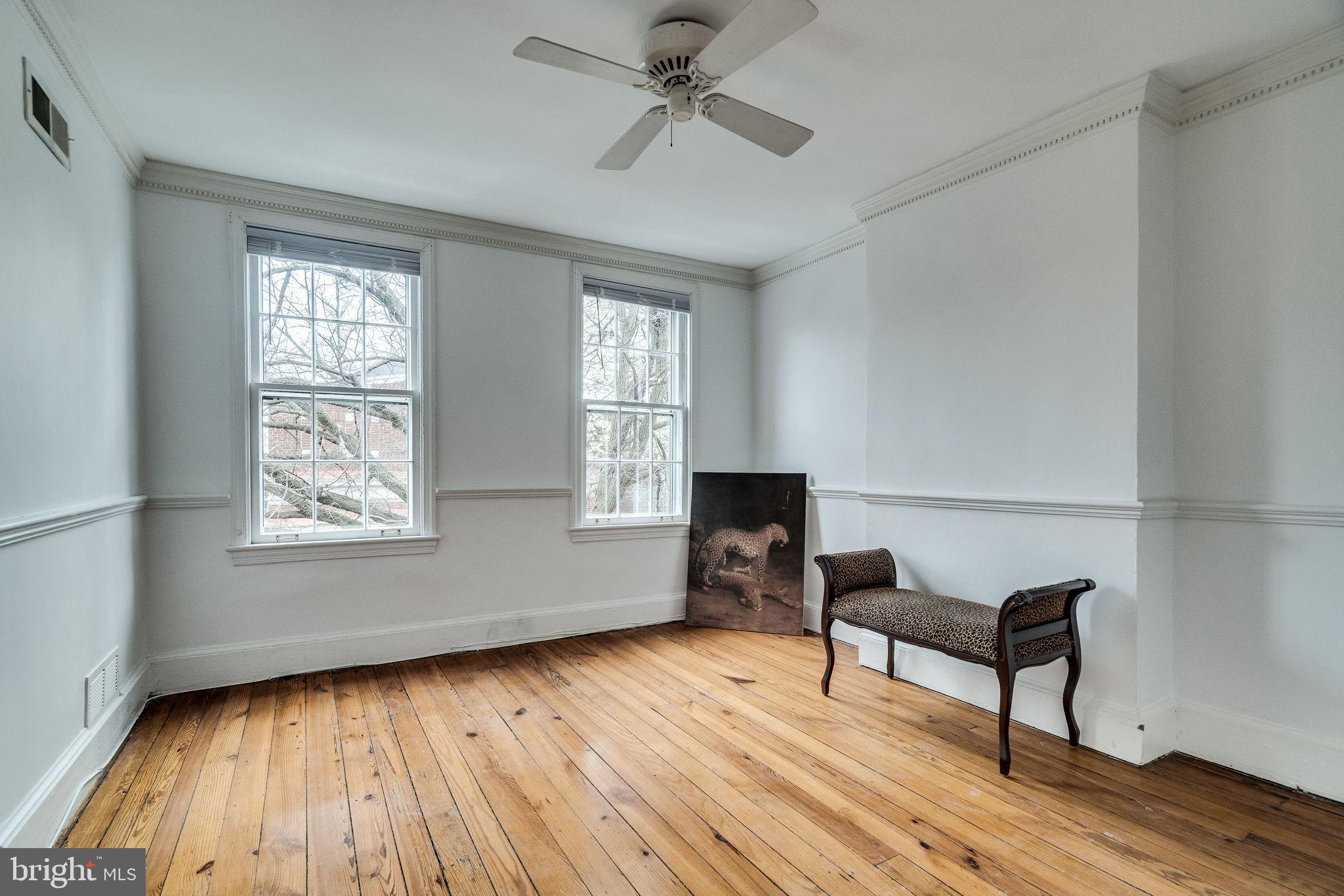 OLD TOWN ALEXANDRIA - Residential