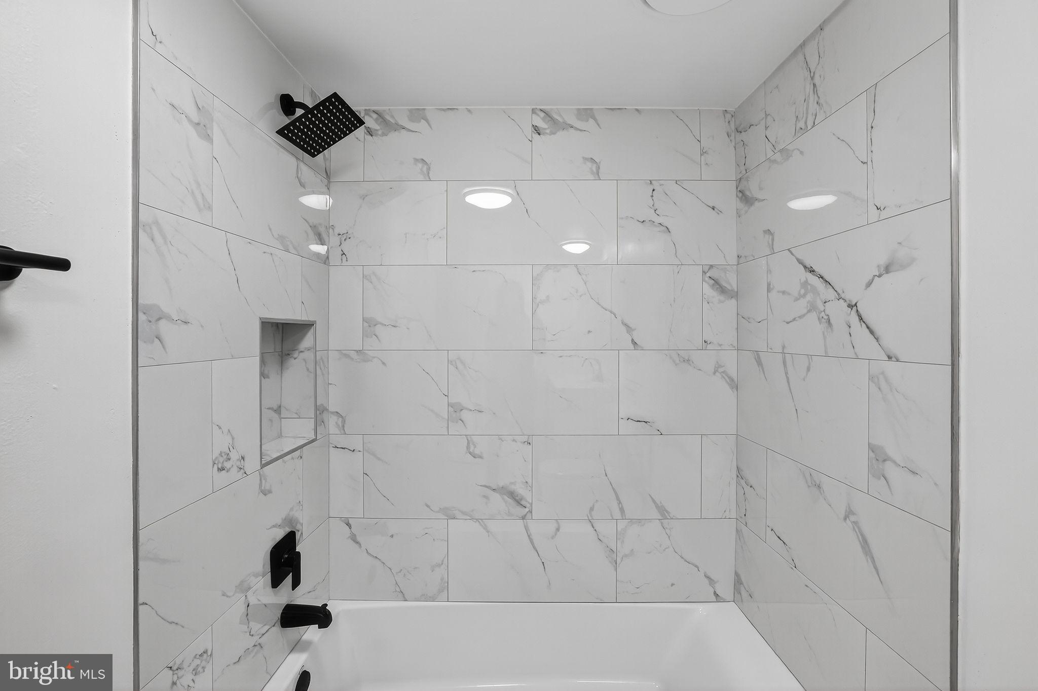 CHELSEA WOODS - Residential Lease