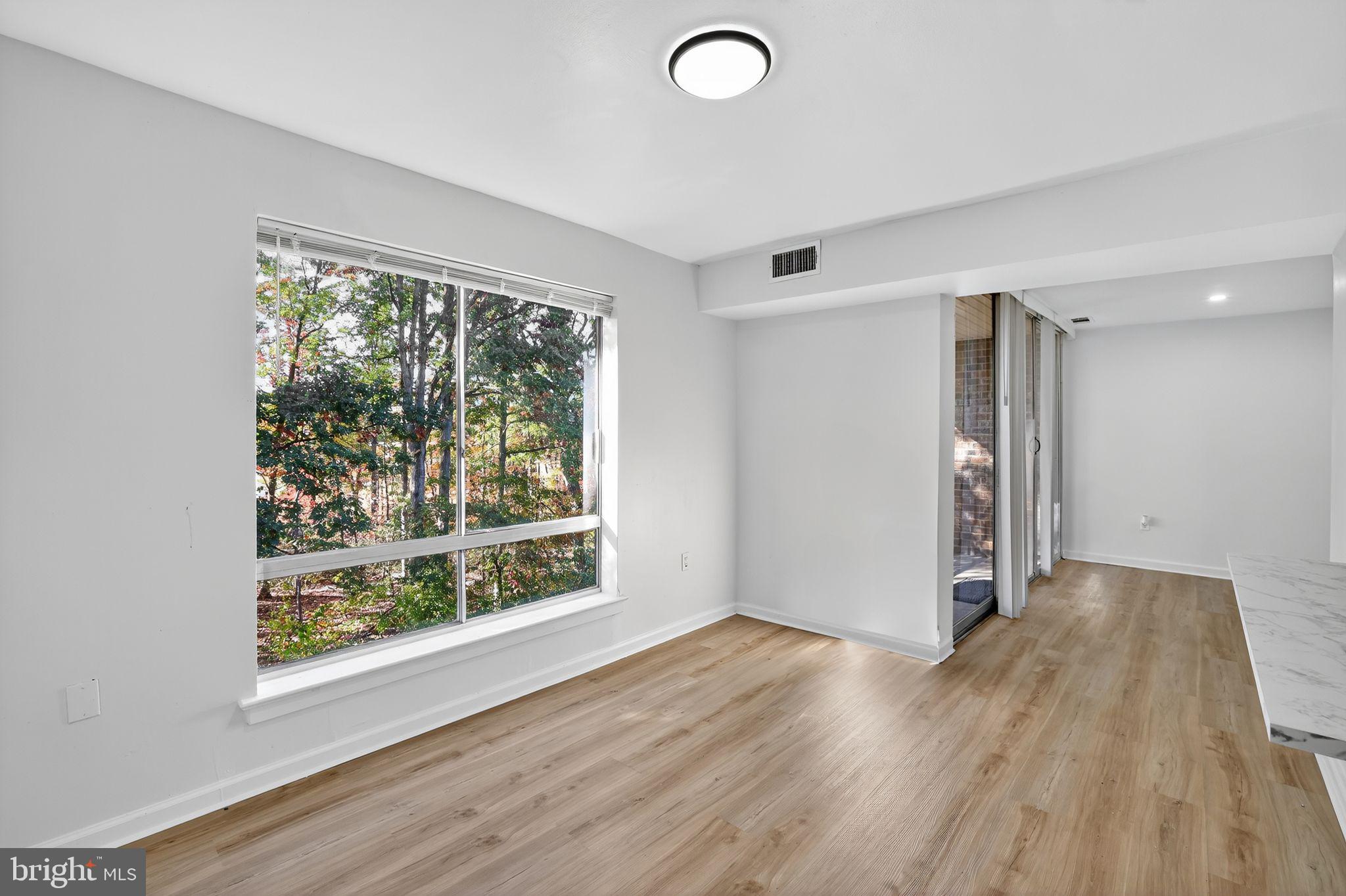 CHELSEA WOODS - Residential Lease