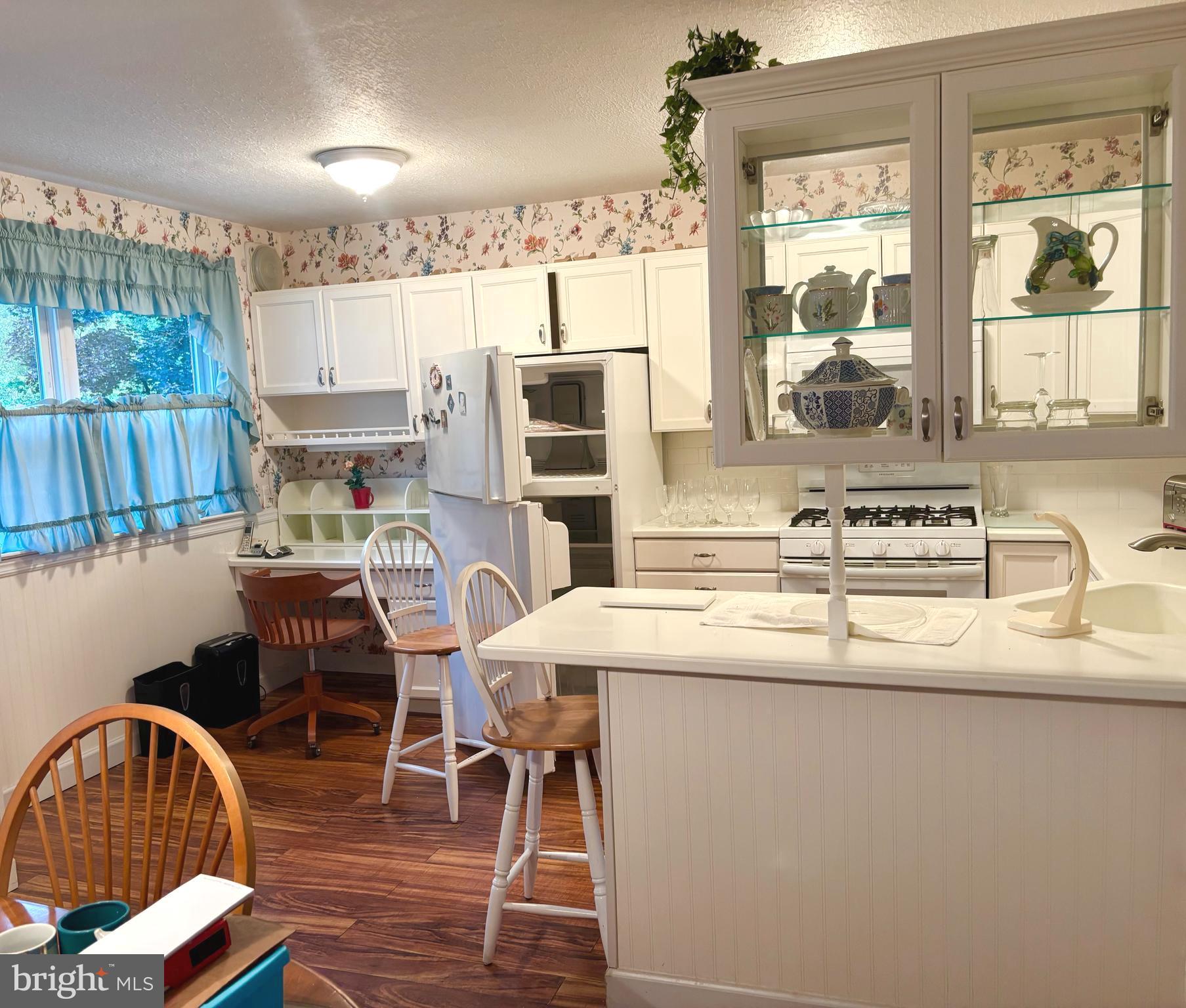 PARKWOOD - Residential