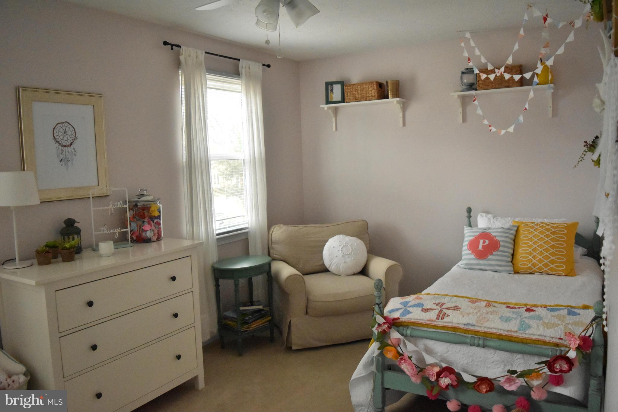 LINTHICUM OAKS - Residential