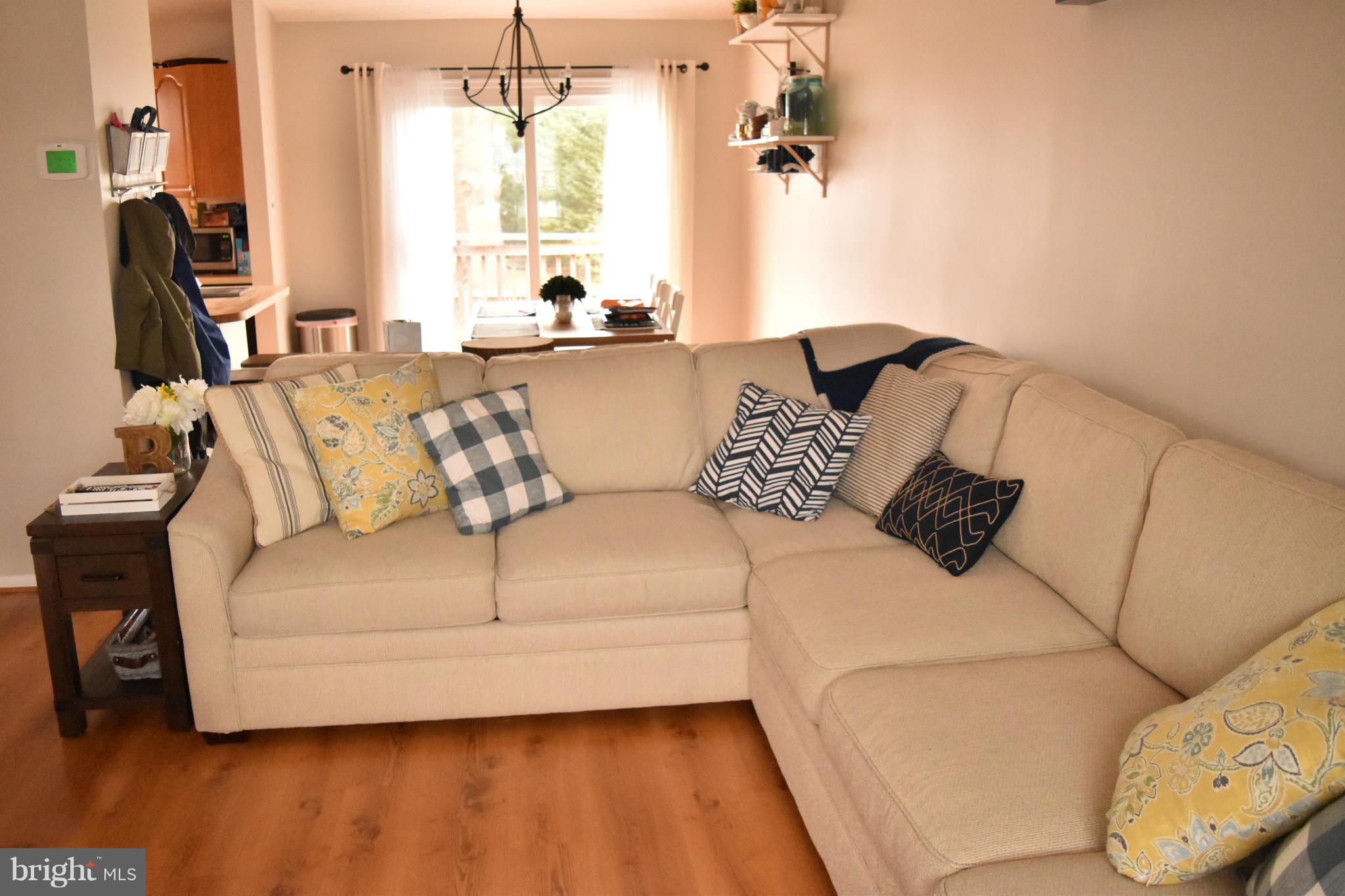 LINTHICUM OAKS - Residential