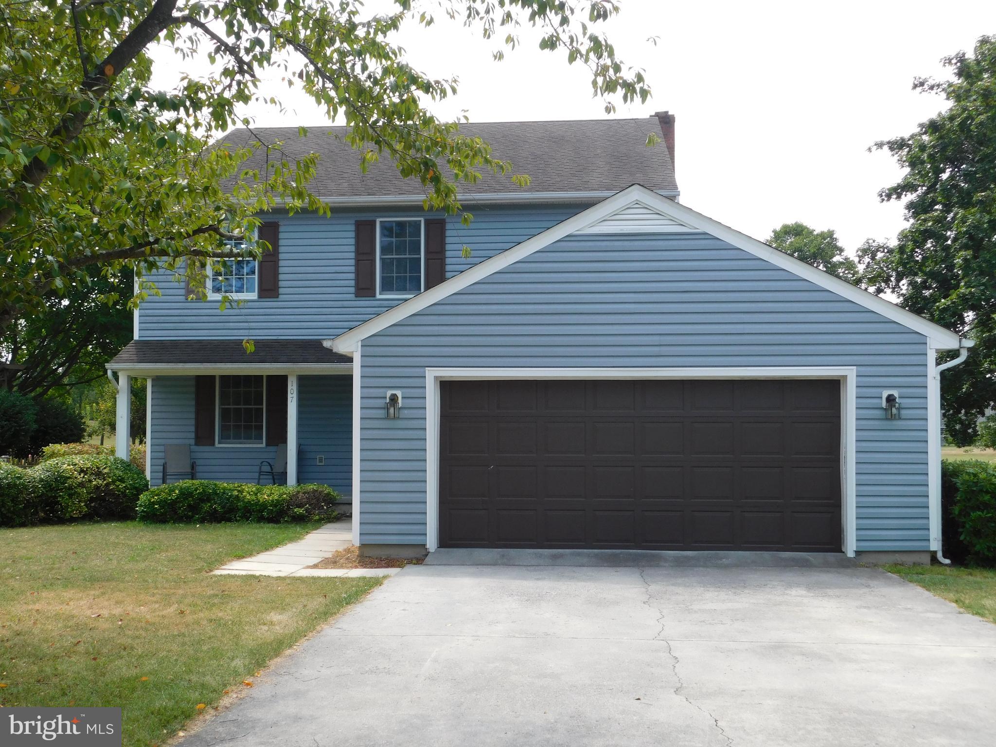 ALBIN VILLAGE - Residential Lease