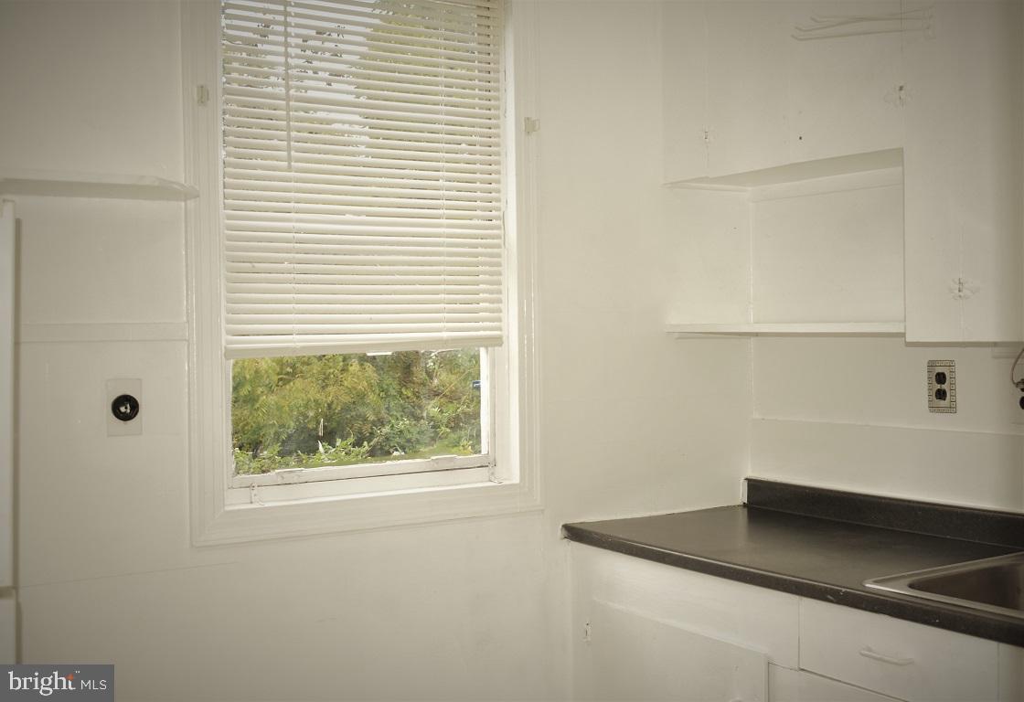 EASTPINES - Residential Lease