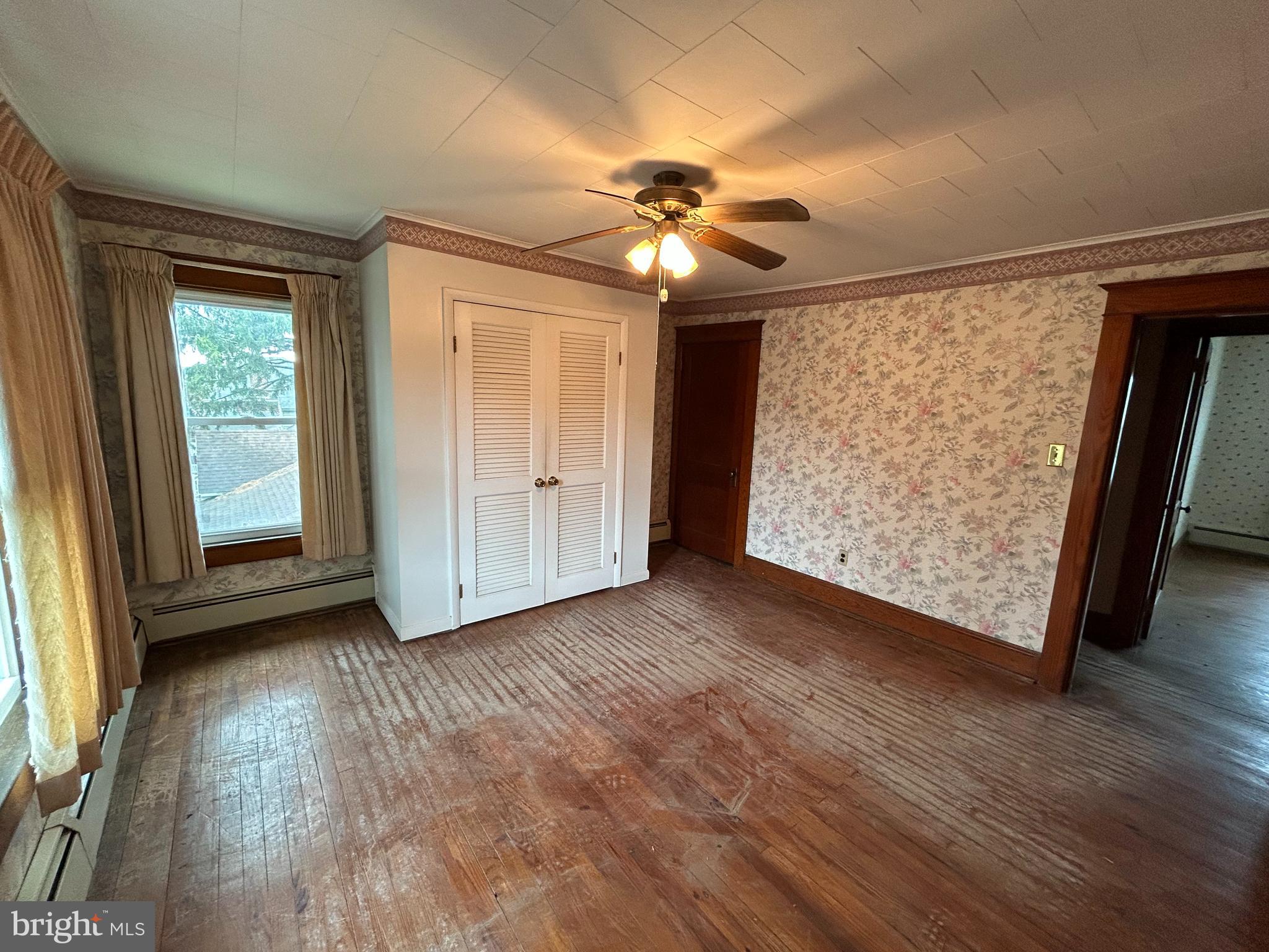 ELMWOOD - Residential