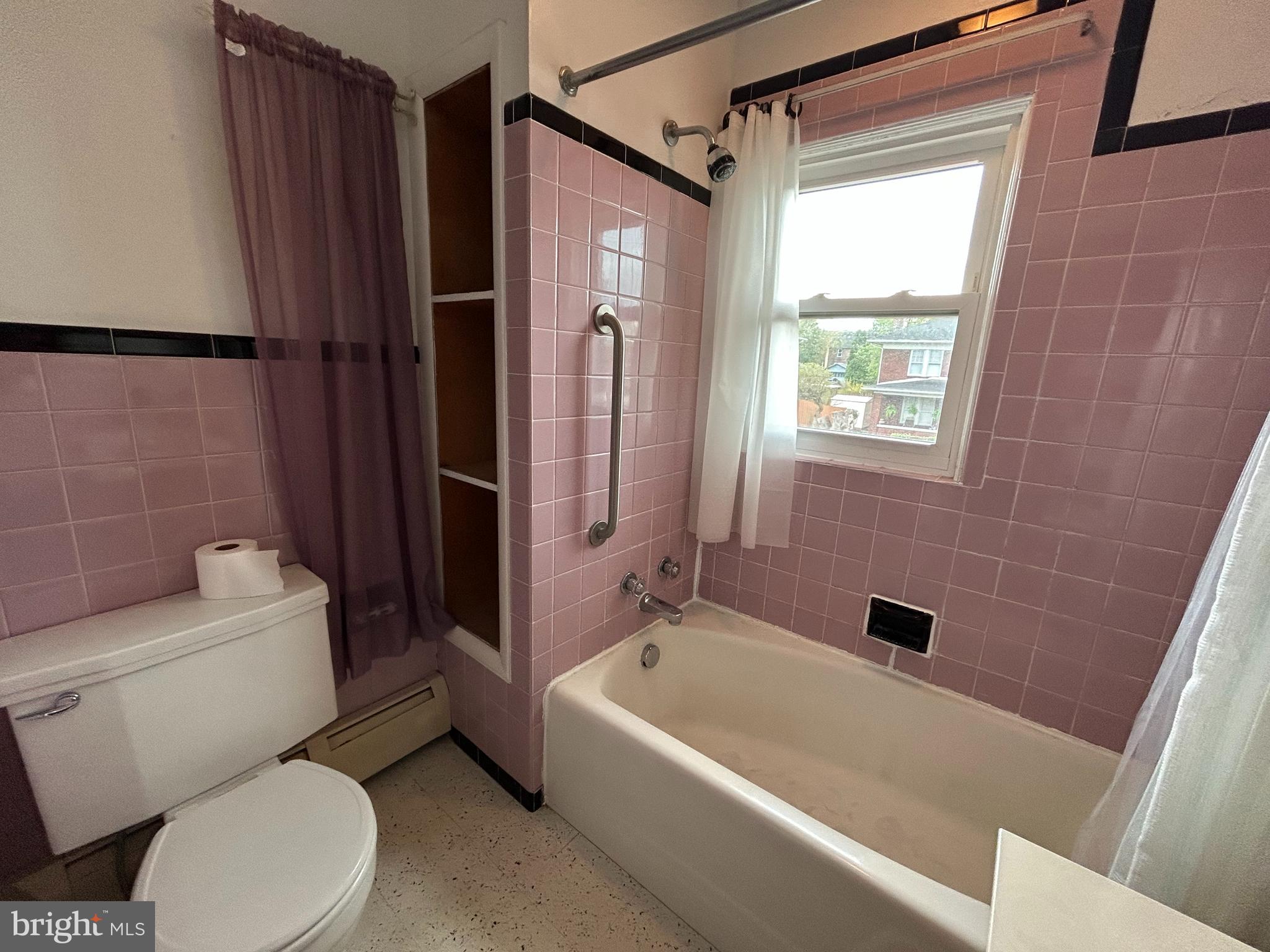 ELMWOOD - Residential