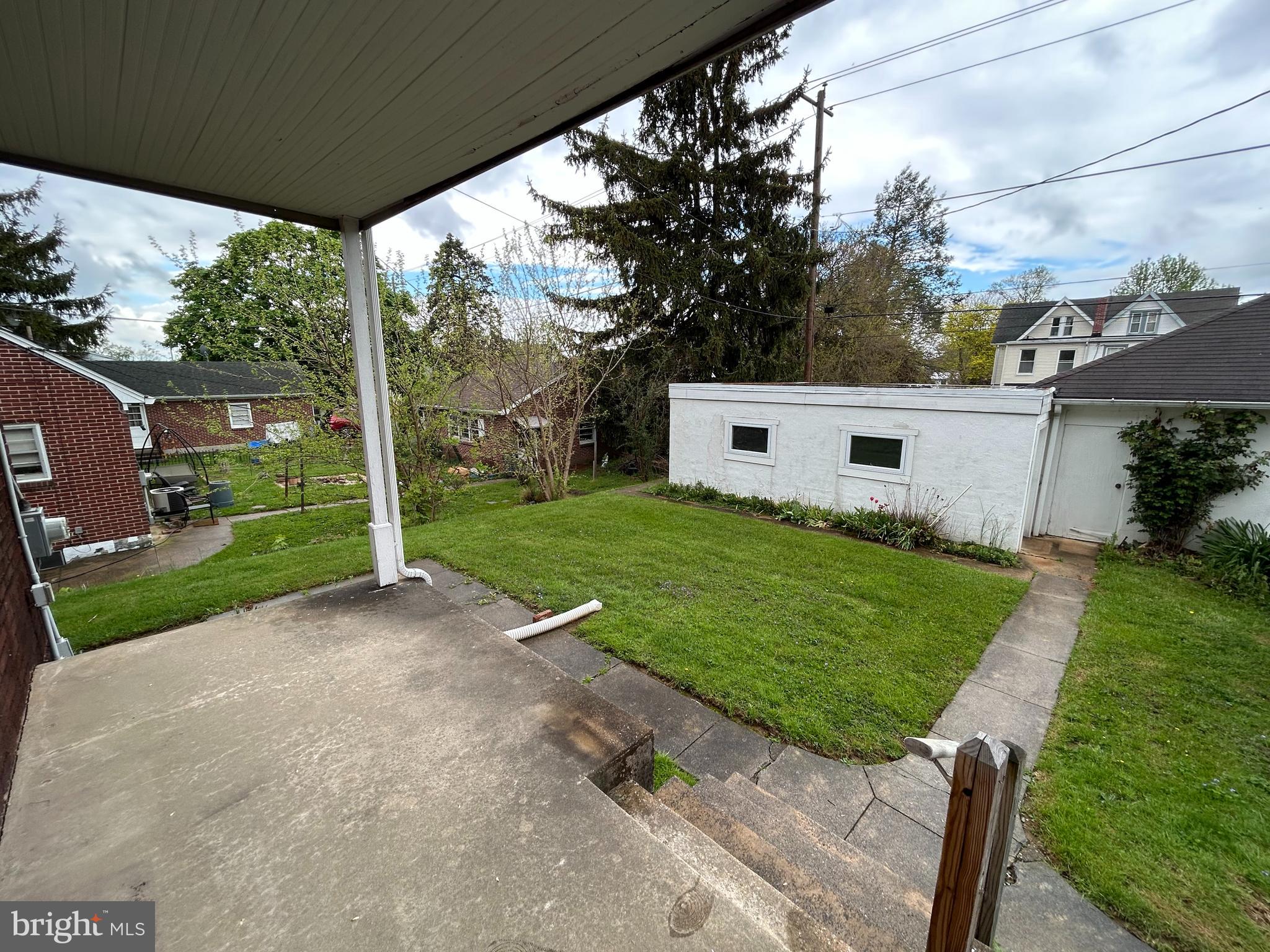 ELMWOOD - Residential