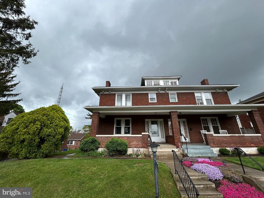 Welcome to 1421 3rd Avenue – a charming semi-detached brick home offering three bedrooms and one full bathroom in Suburban School District. The first floor features a spacious living room, formal dining room, and kitchen, creating a comfortable layout for everyday living. Upstairs, you’ll find three generously sized bedrooms and a full bathroom. Enjoy relaxing on the front porch or spending time in the backyard, perfect for outdoor activities. This property offers off-street parking with an original one-car garage plus an additional two-car garage, built in 1989.  Conveniently located near I-83, shopping, and downtown York, this home offers both comfort and accessibility. Don't miss your chance — call today to schedule a private showing!