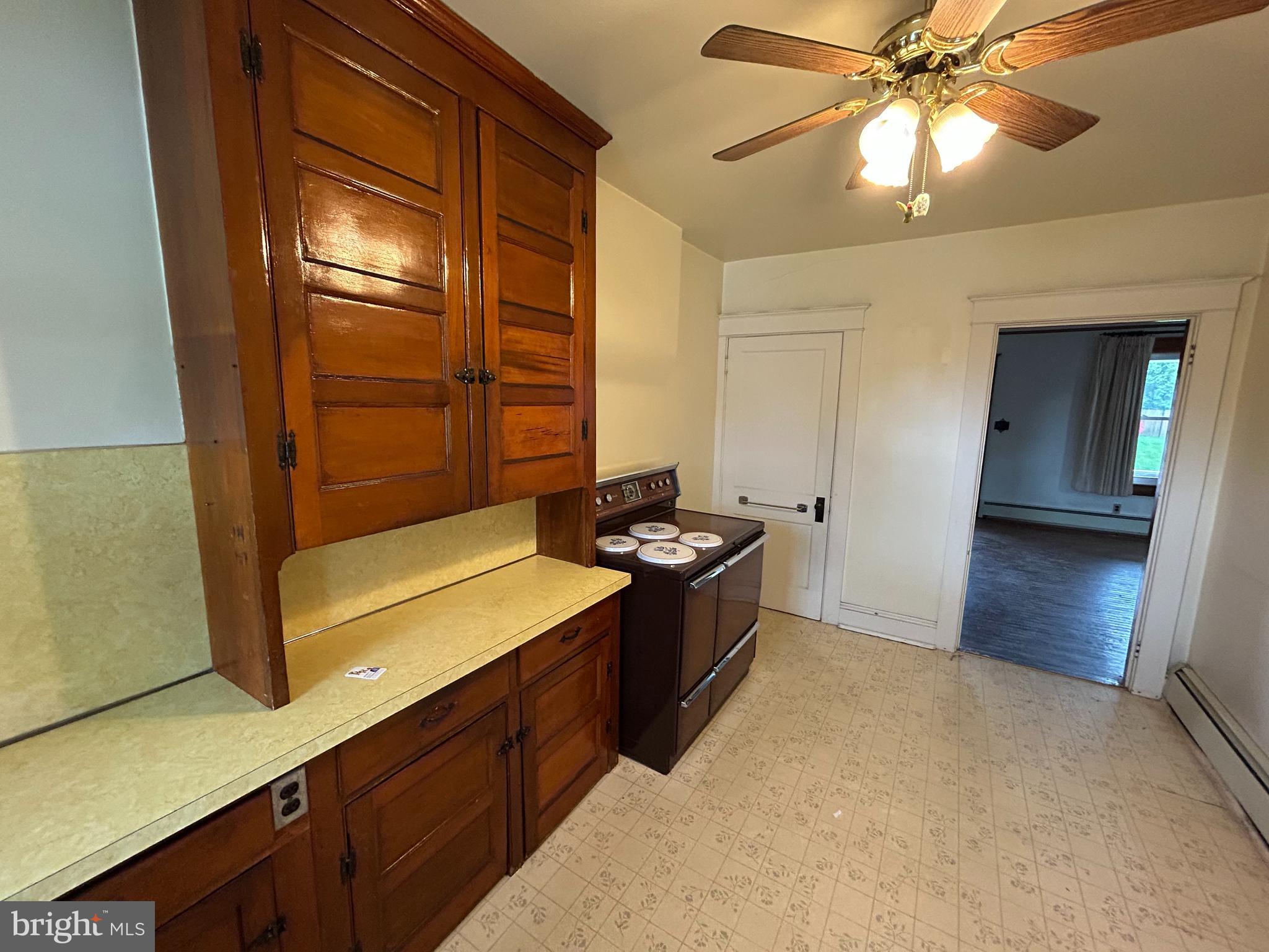 ELMWOOD - Residential