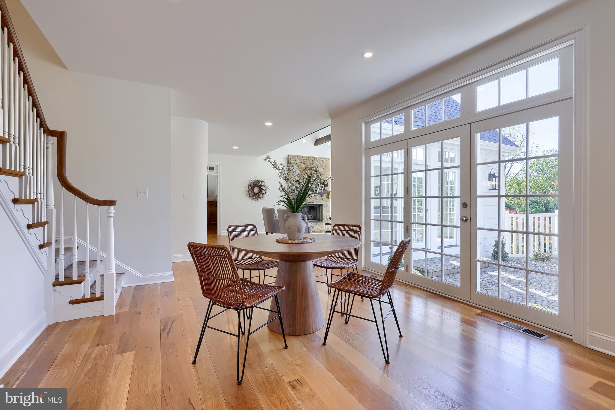 WILLOW SPRINGS - Residential