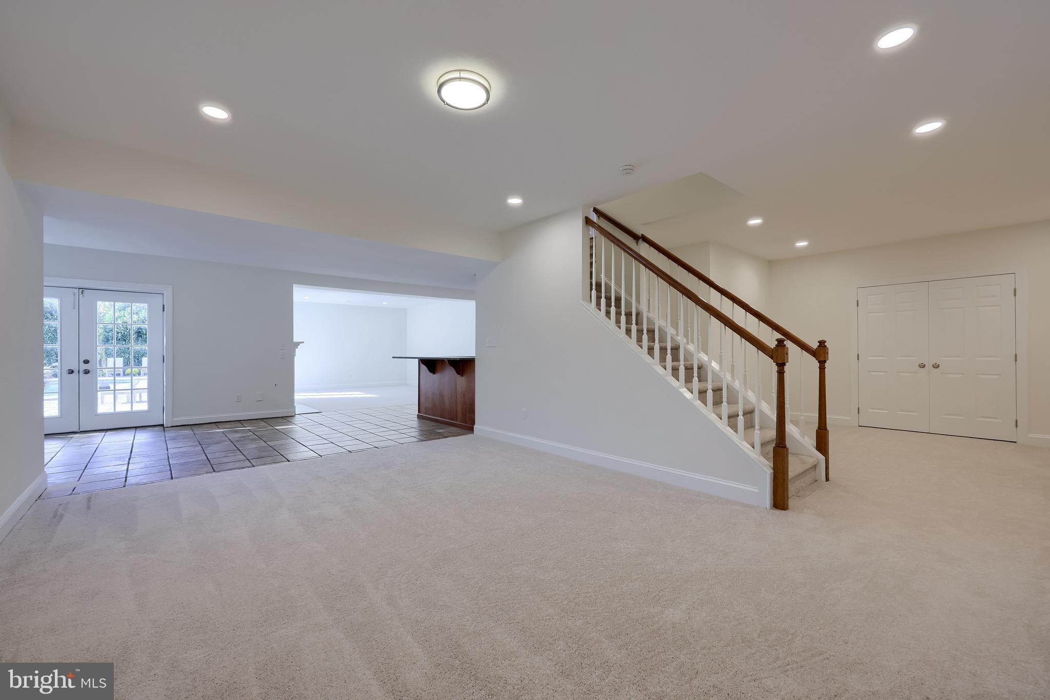 WILLOW SPRINGS - Residential