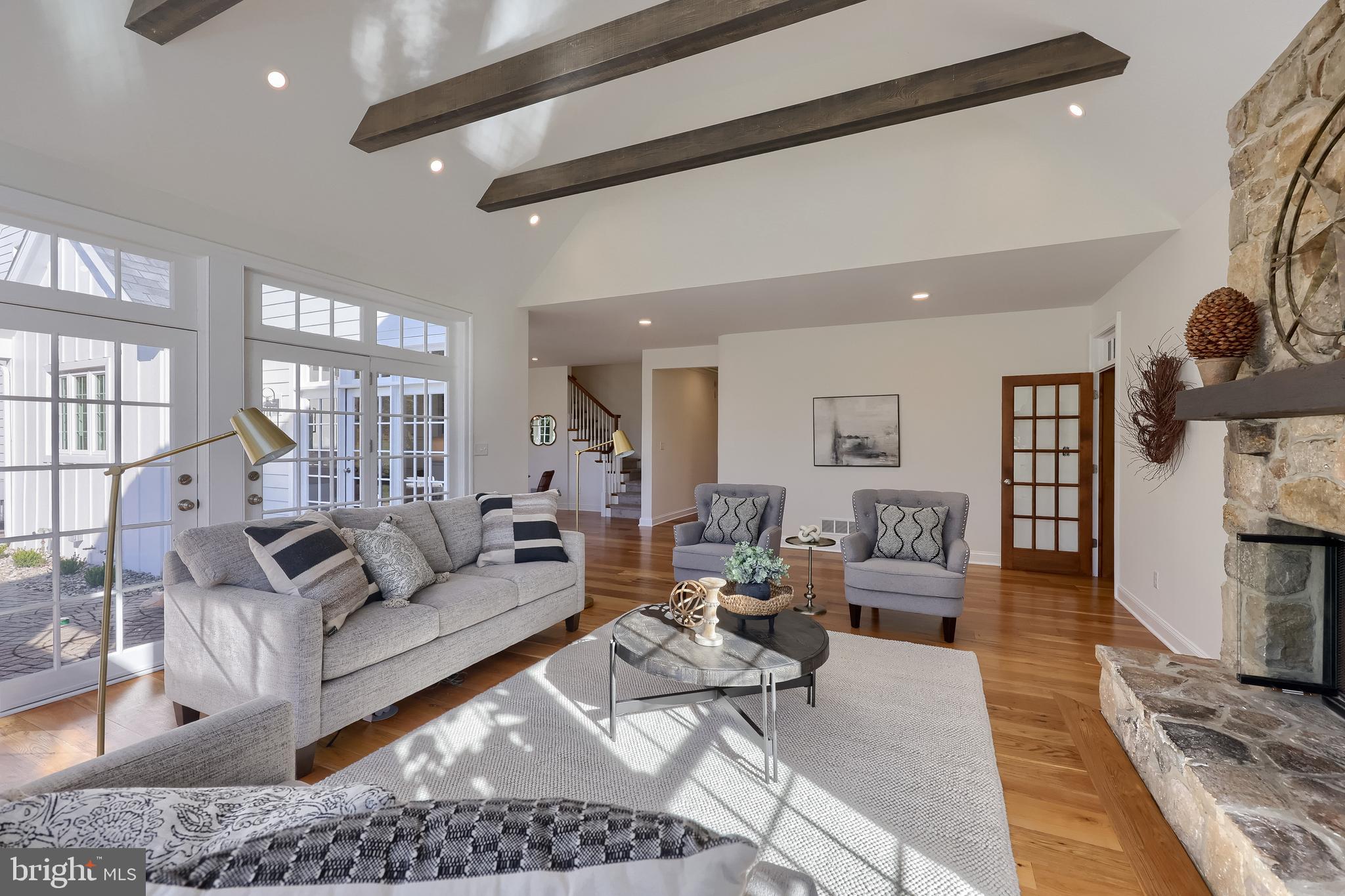 WILLOW SPRINGS - Residential