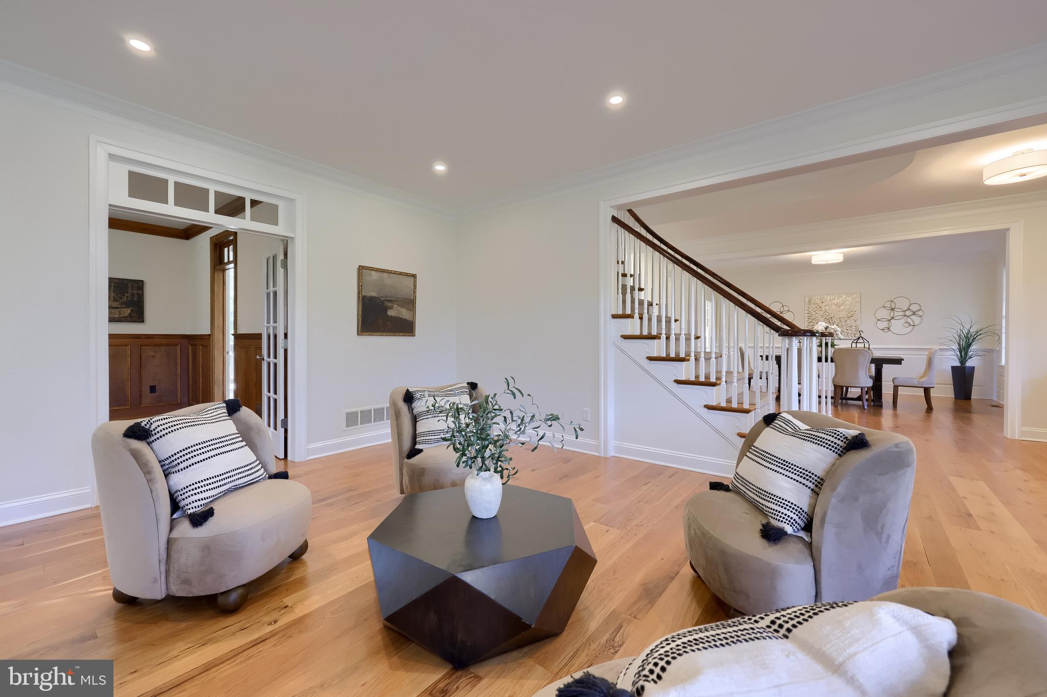 WILLOW SPRINGS - Residential