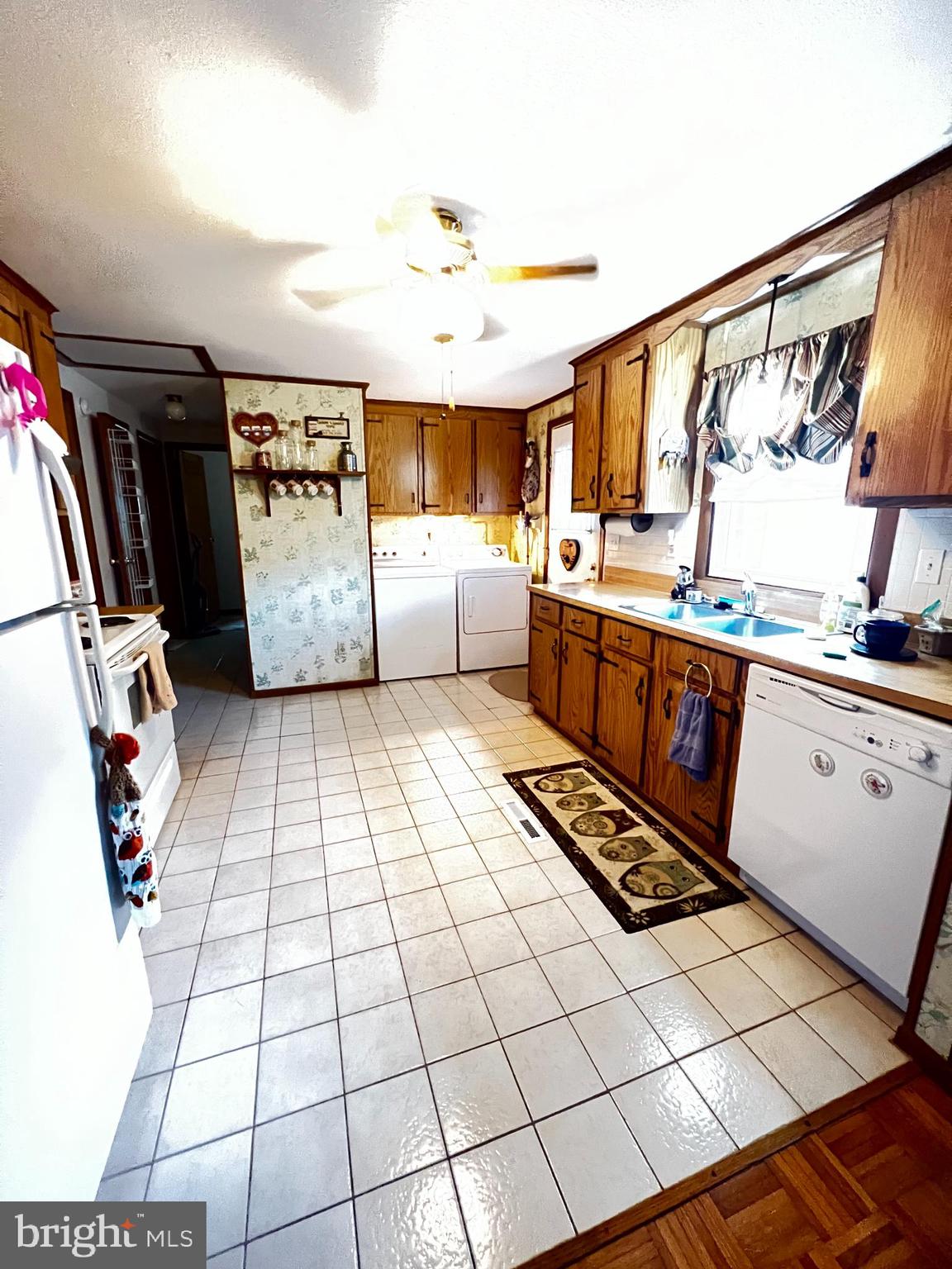 5216 HURON STREET
