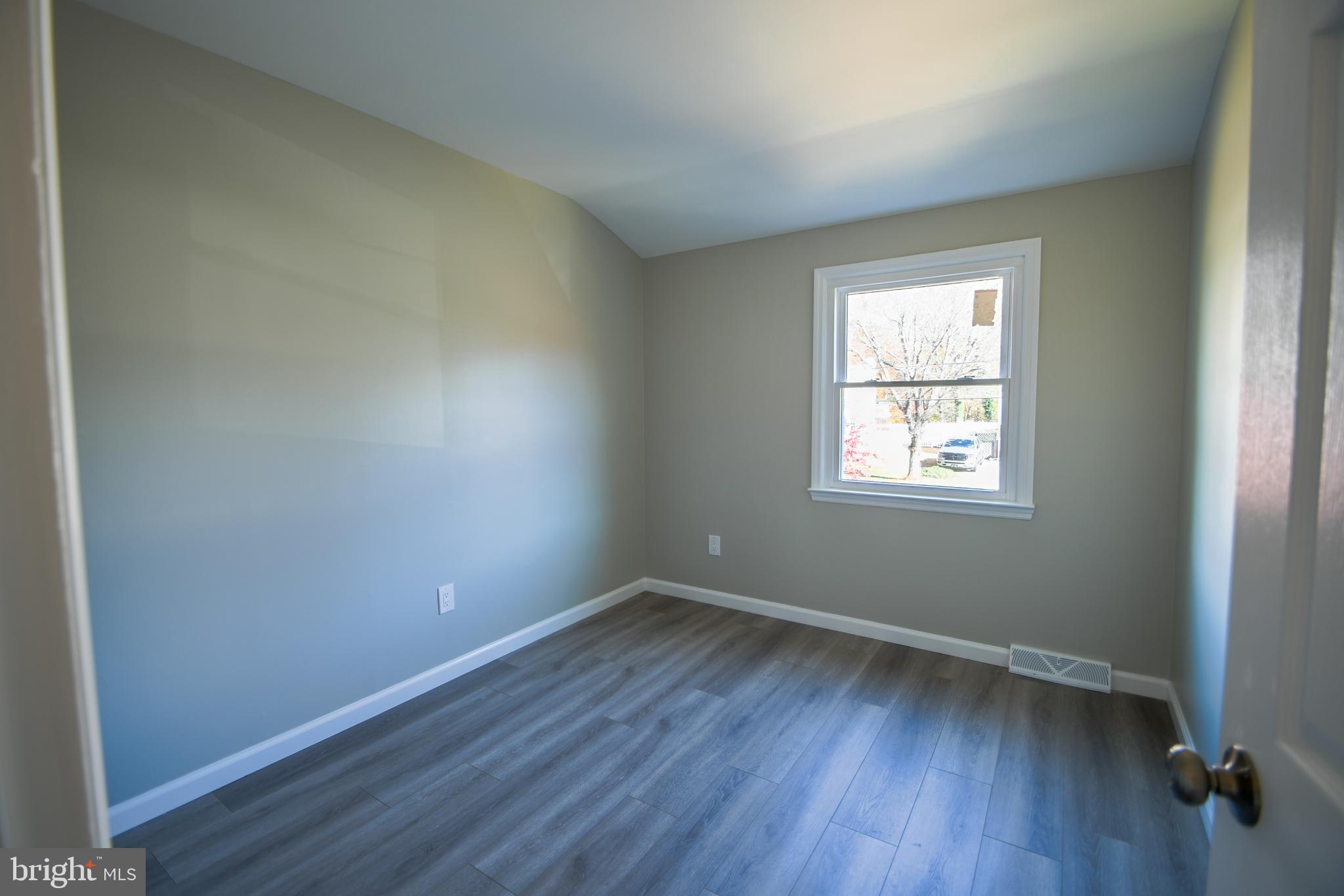 LOWER MAKEFIELD - Residential Lease