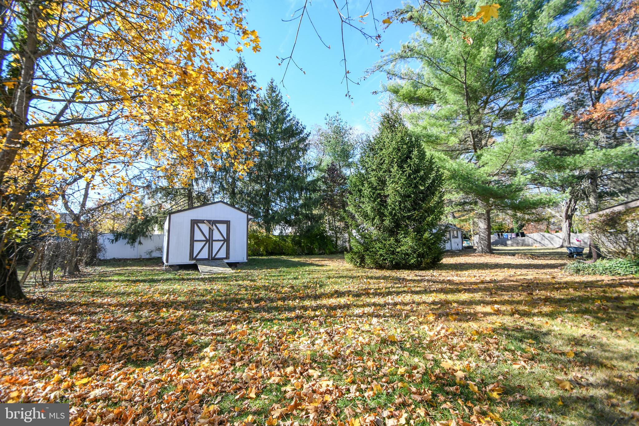 LOWER MAKEFIELD - Residential Lease