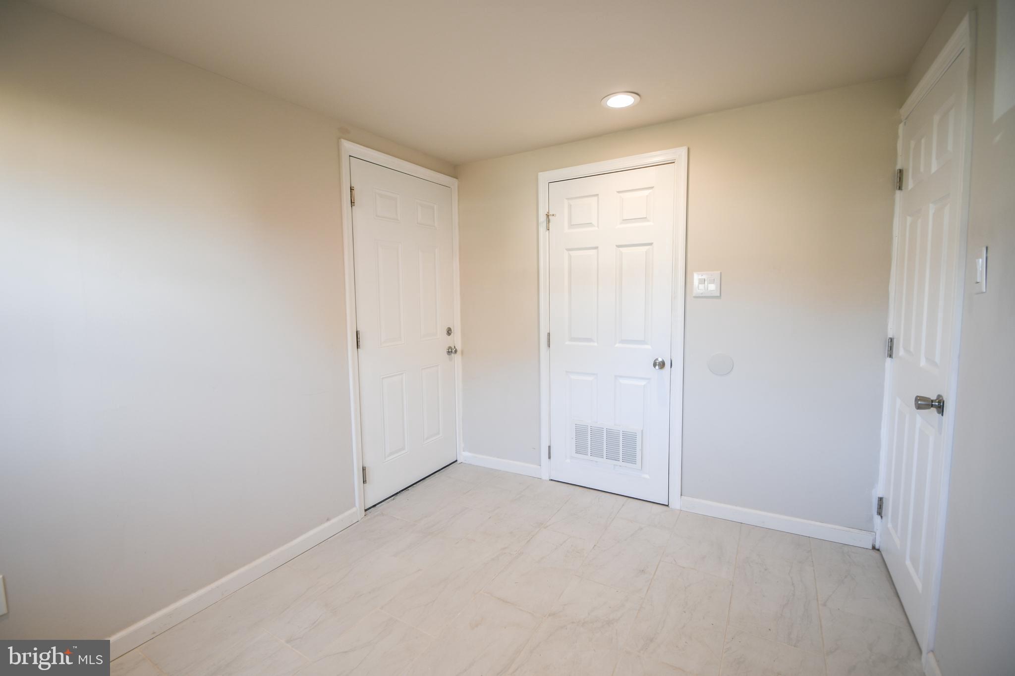 LOWER MAKEFIELD - Residential Lease