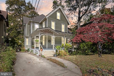 6563 PARK AVENUE PENNSAUKEN NJ 08109