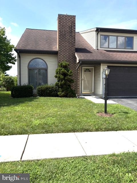 Photo of 1118 Roosevelt Court, HANOVER, PA 17331 (MLS # PAYK2109614)