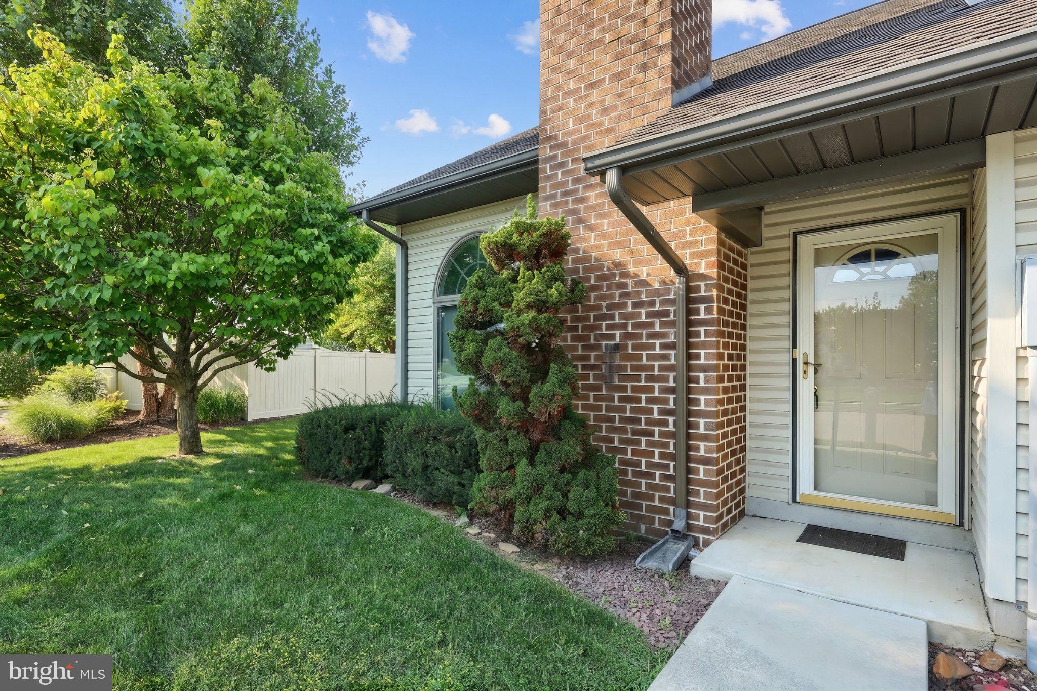1118 ROOSEVELT COURT