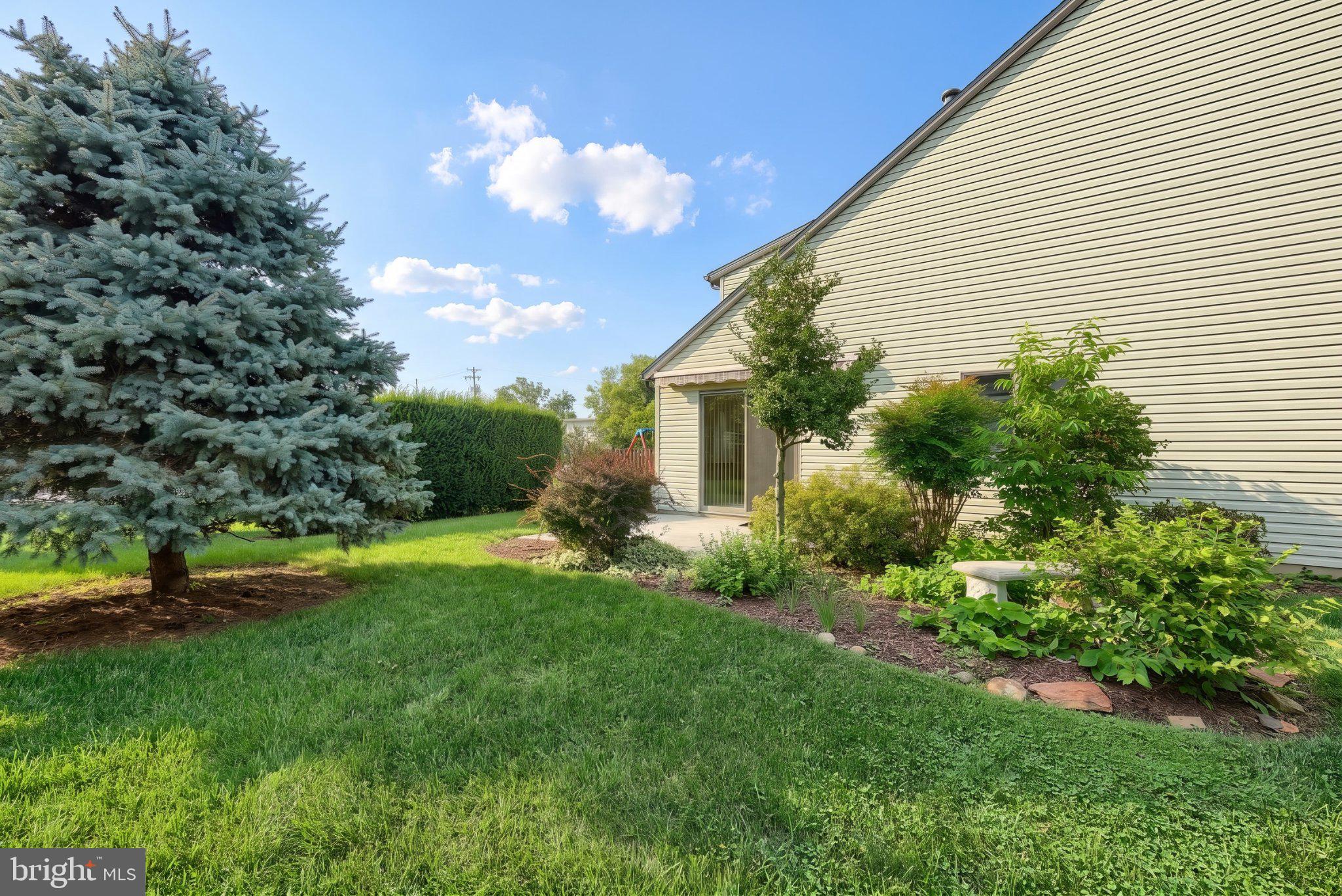 1118 ROOSEVELT COURT