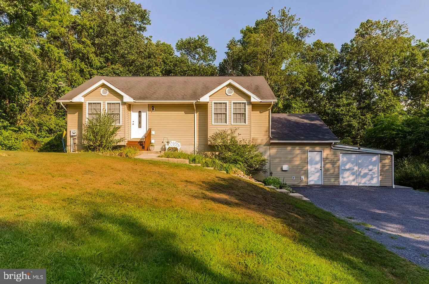 129 Munson Lane, Hedgesville, WV 25427