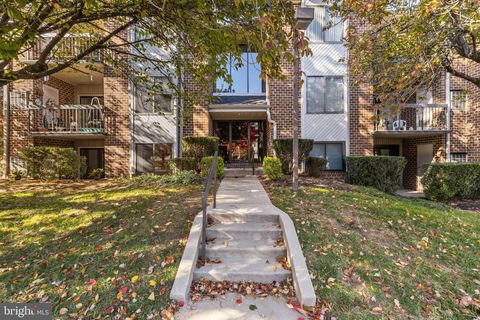 Photo of 6 Mullingar Court #101, LUTHERVILLE TIMONIUM, MD 21093 (MLS # MDBC2145520)