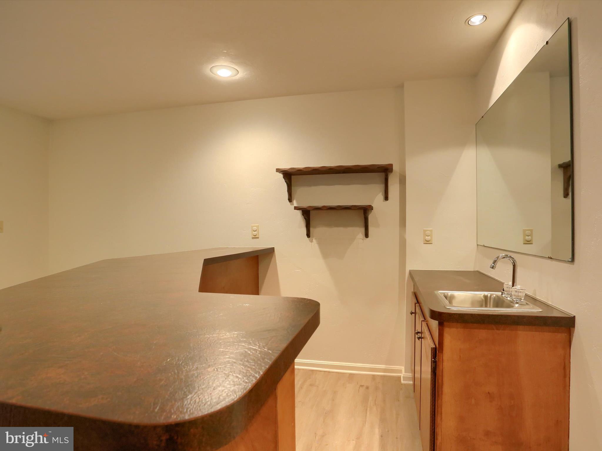 PENN OAKS - Residential