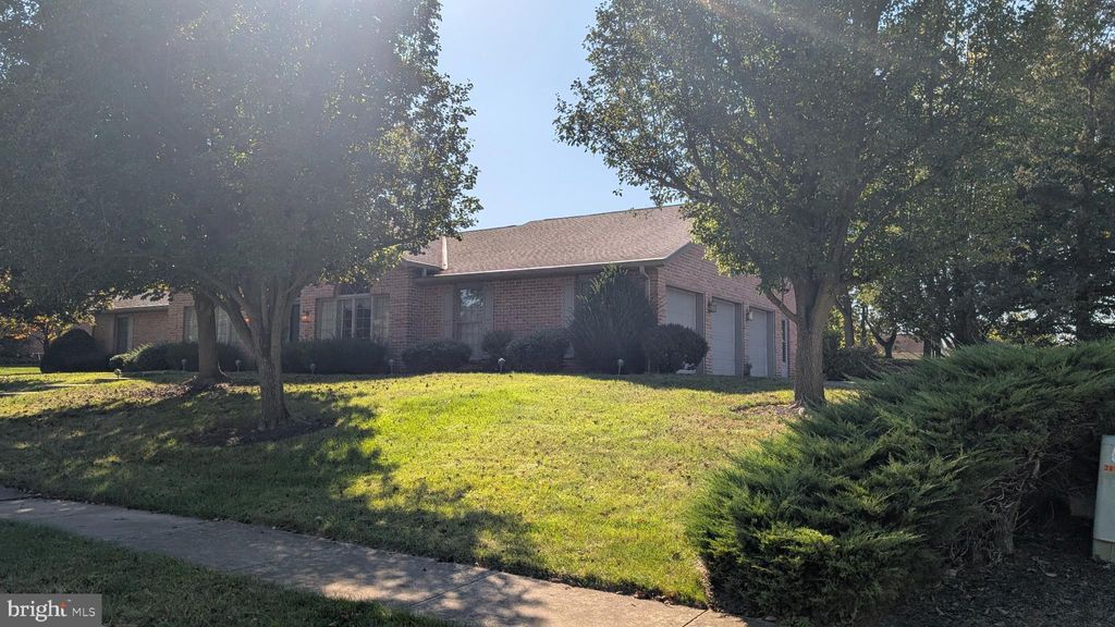 Photo of 3673 Regency Lane, YORK, PA 17402 (MLS # PAYK2090844)