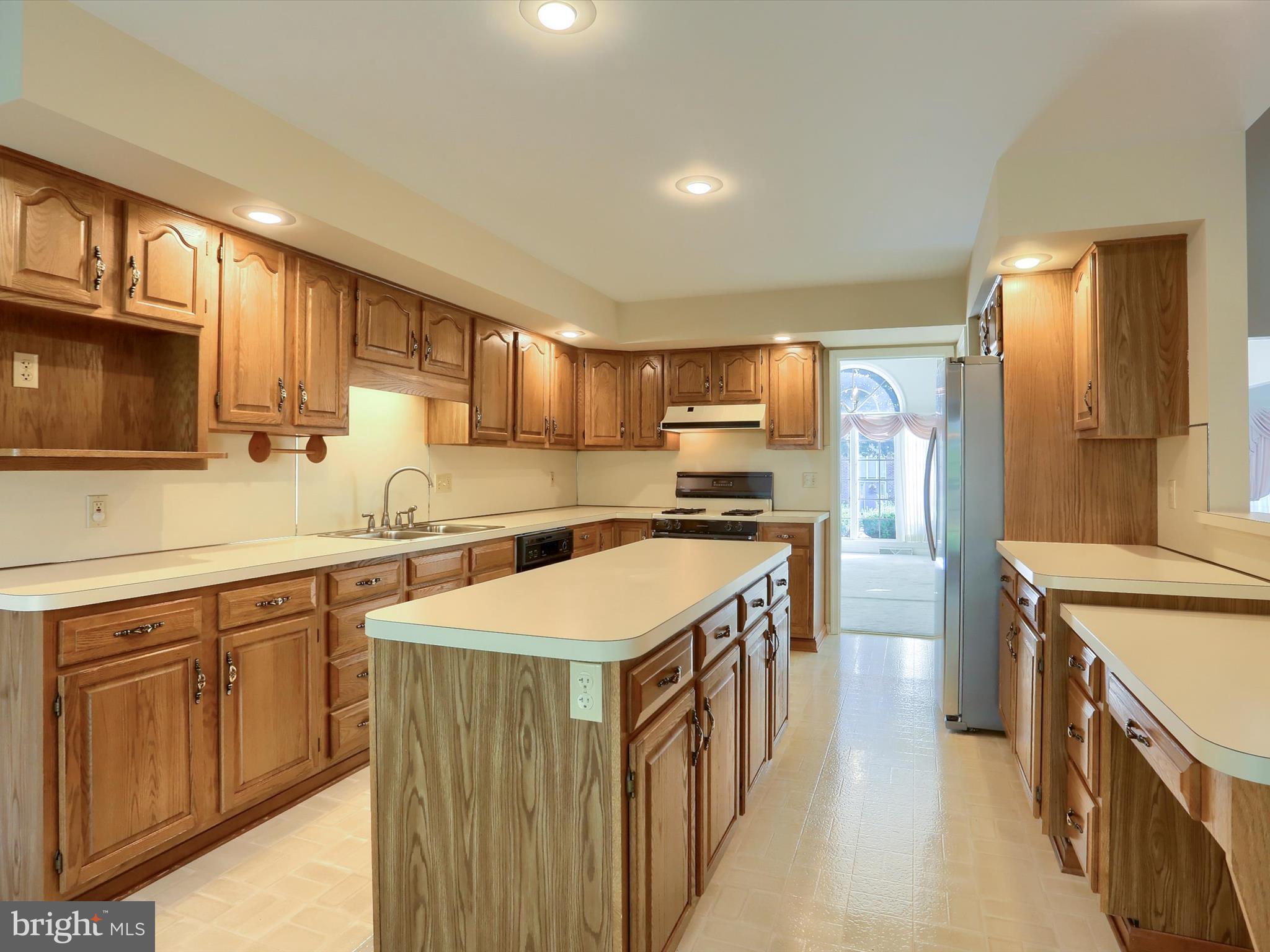 PENN OAKS - Residential