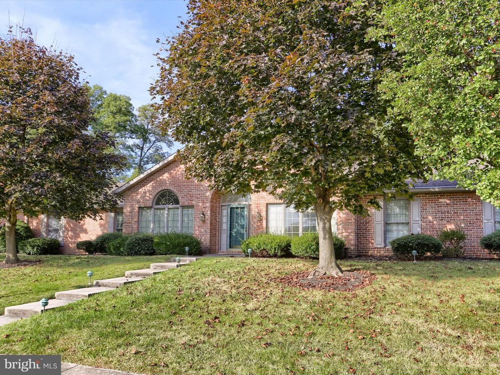 Photo of 3673 Regency Lane, YORK, PA 17402 (MLS # PAYK2090844)