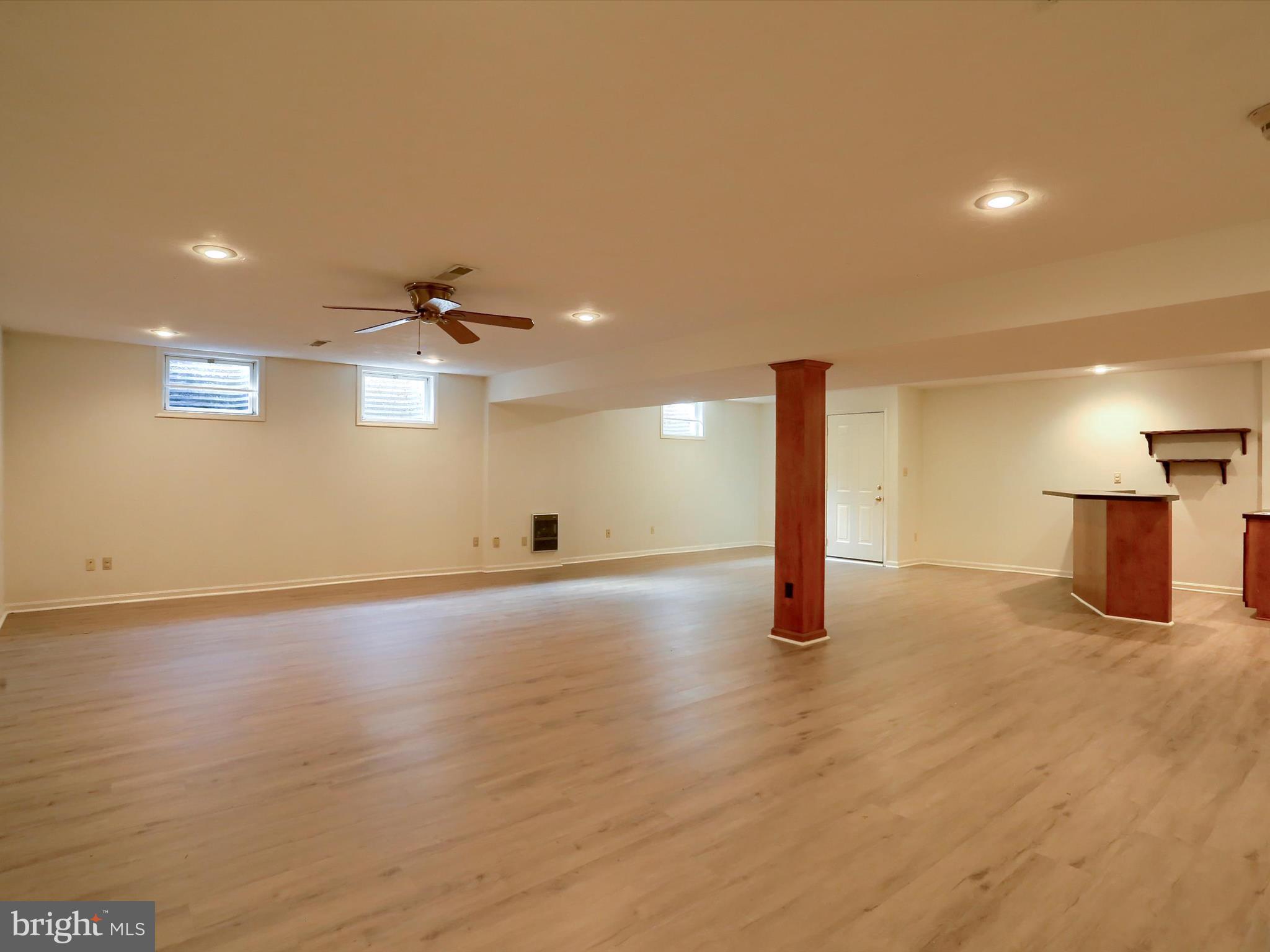 PENN OAKS - Residential