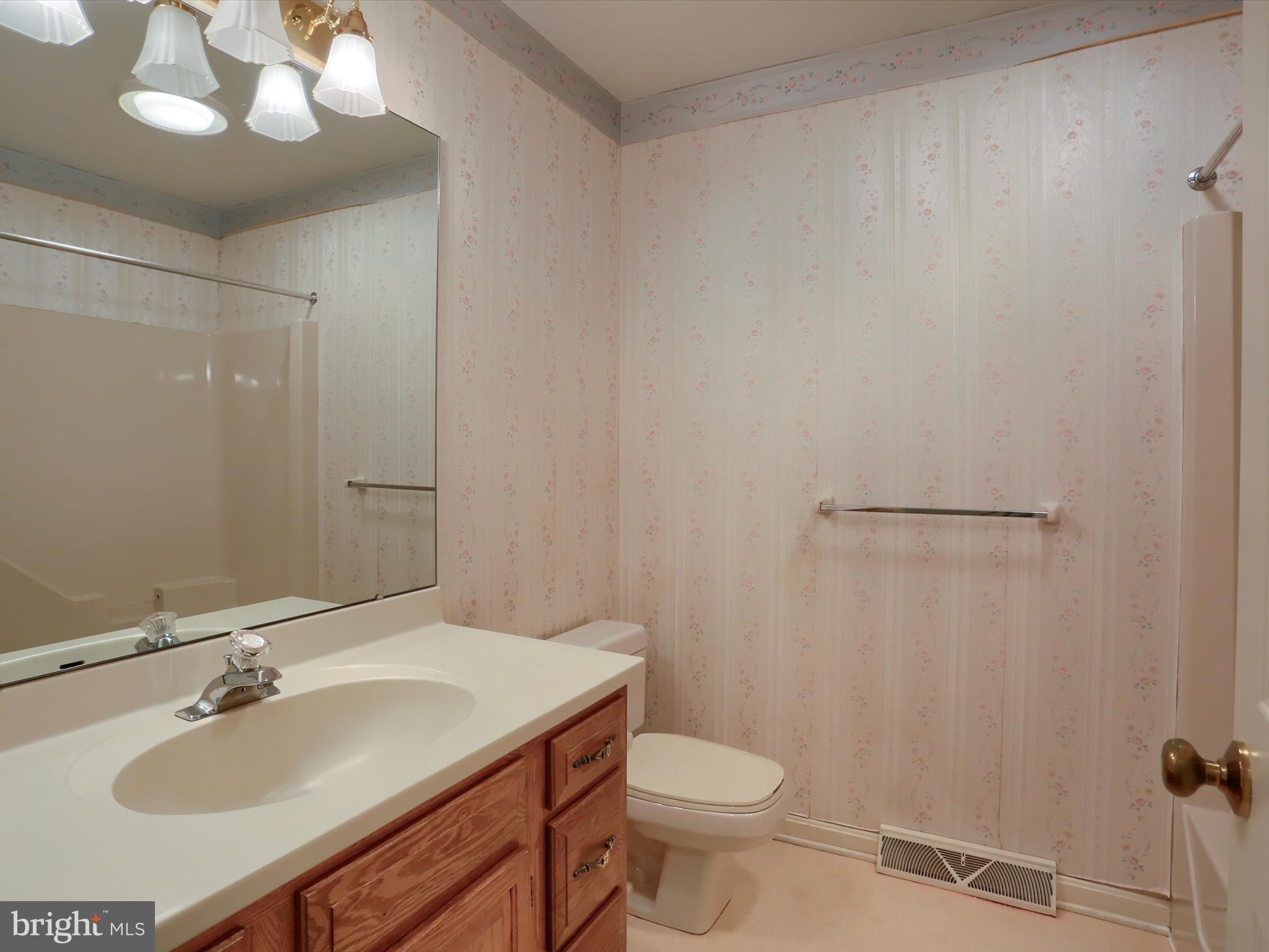 PENN OAKS - Residential