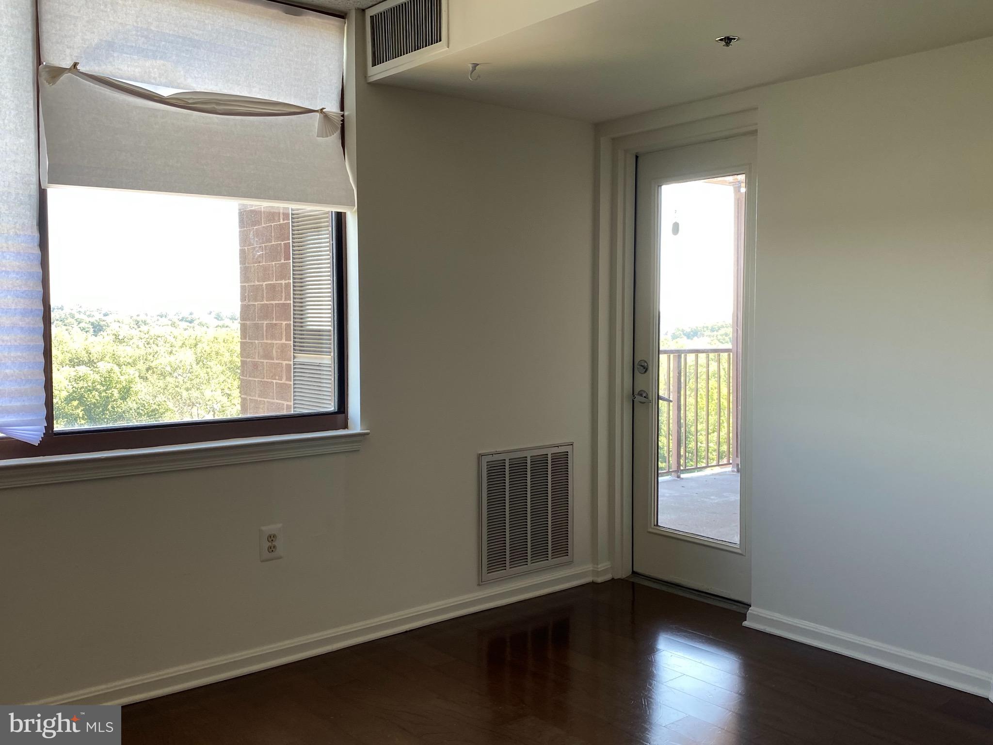 GROSVENOR PARK - Residential Lease