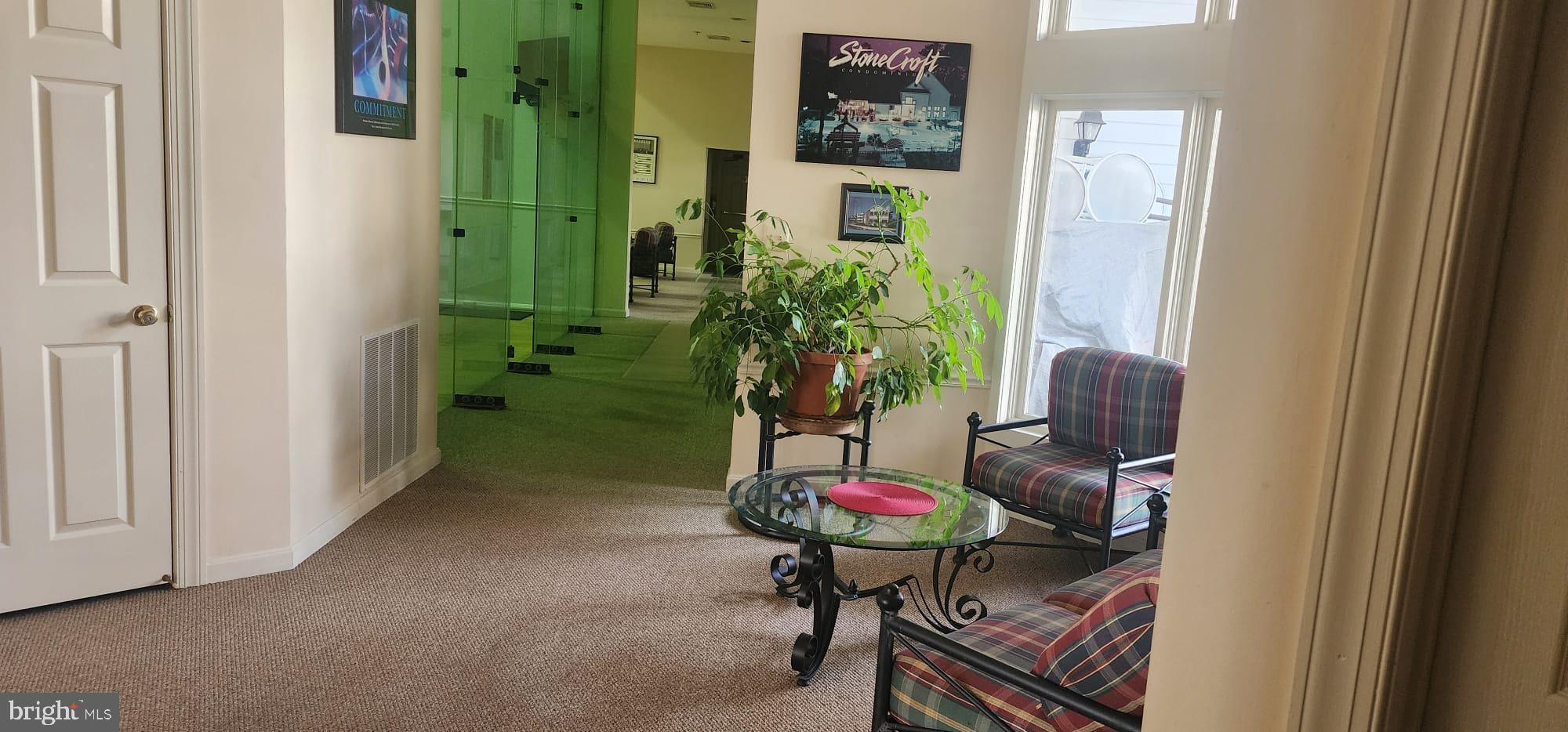 STONECROFT CONDO - Residential