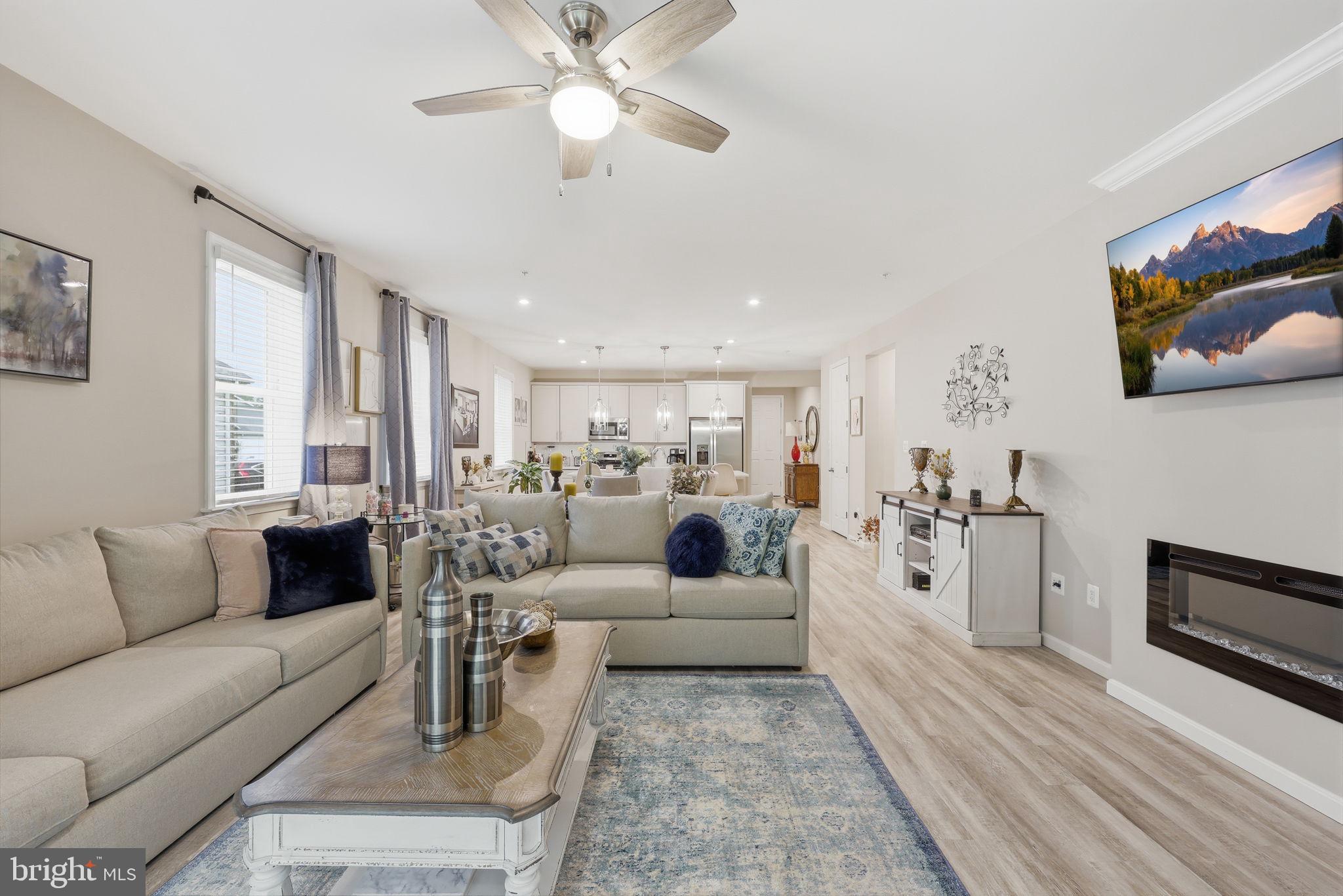 HAGERS CROSSING - Residential