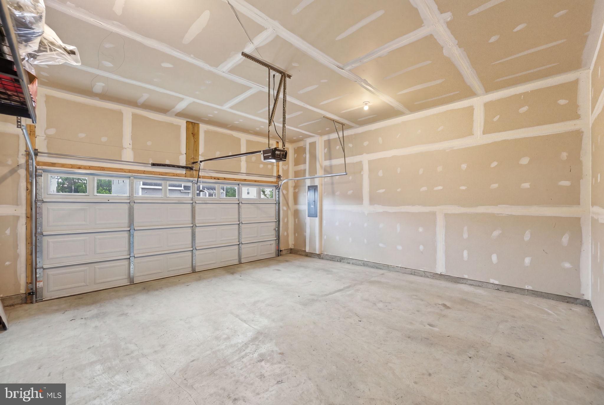 HAGERS CROSSING - Residential