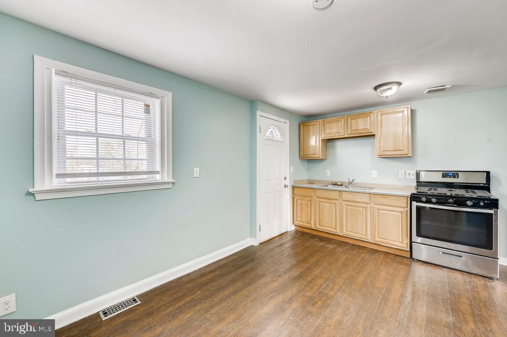 BROOKLYN - Residential